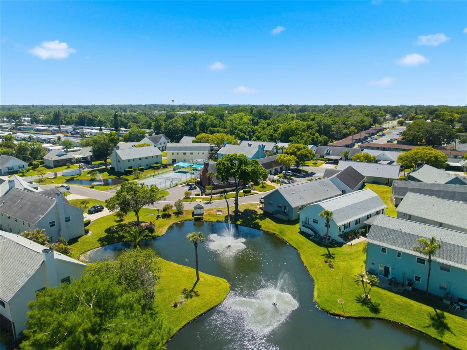 Condominium at 6129 ELMHURST DR, NEW PORT RICHEY, photo 17 of 34