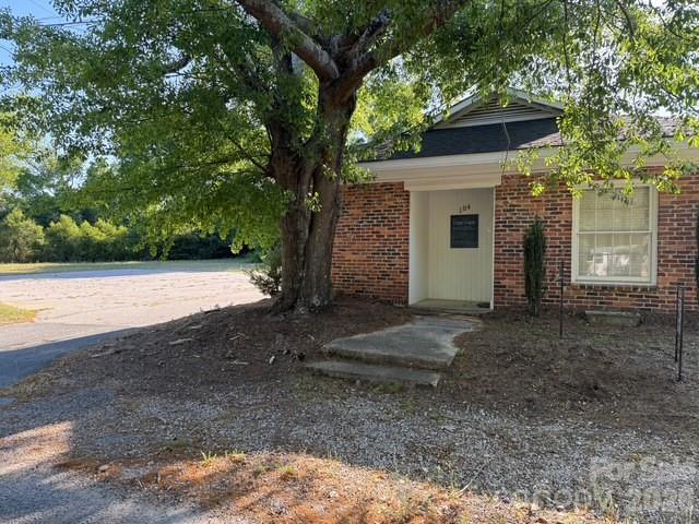 Office at 104 S Ashe Street, Kershaw, photo 5 of 5
