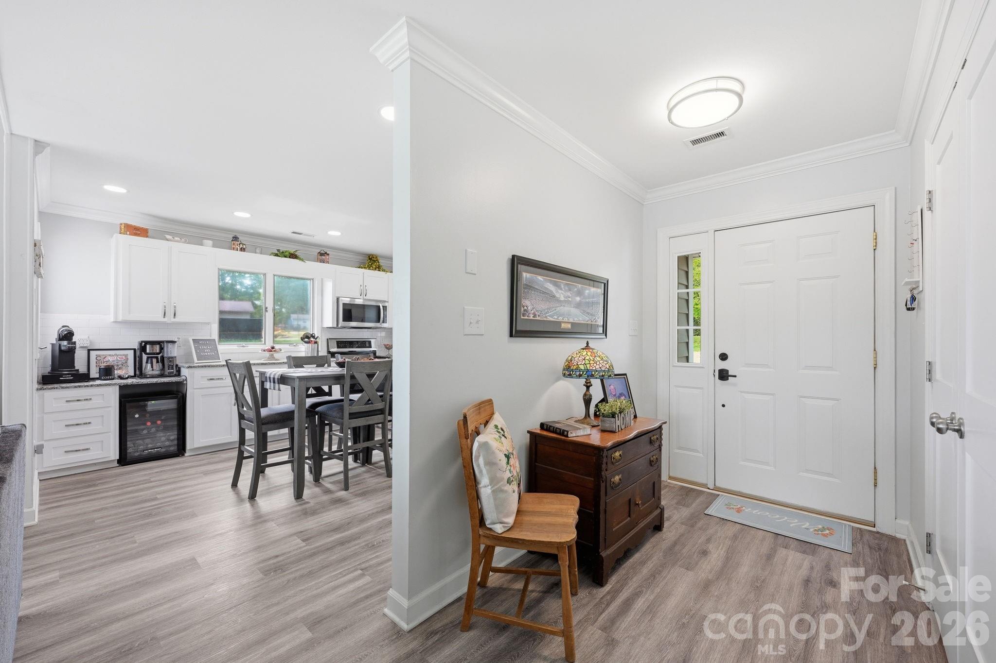 Single Family Residence at 8029 Lucky Creek Lane, Denver, photo 5 of 38