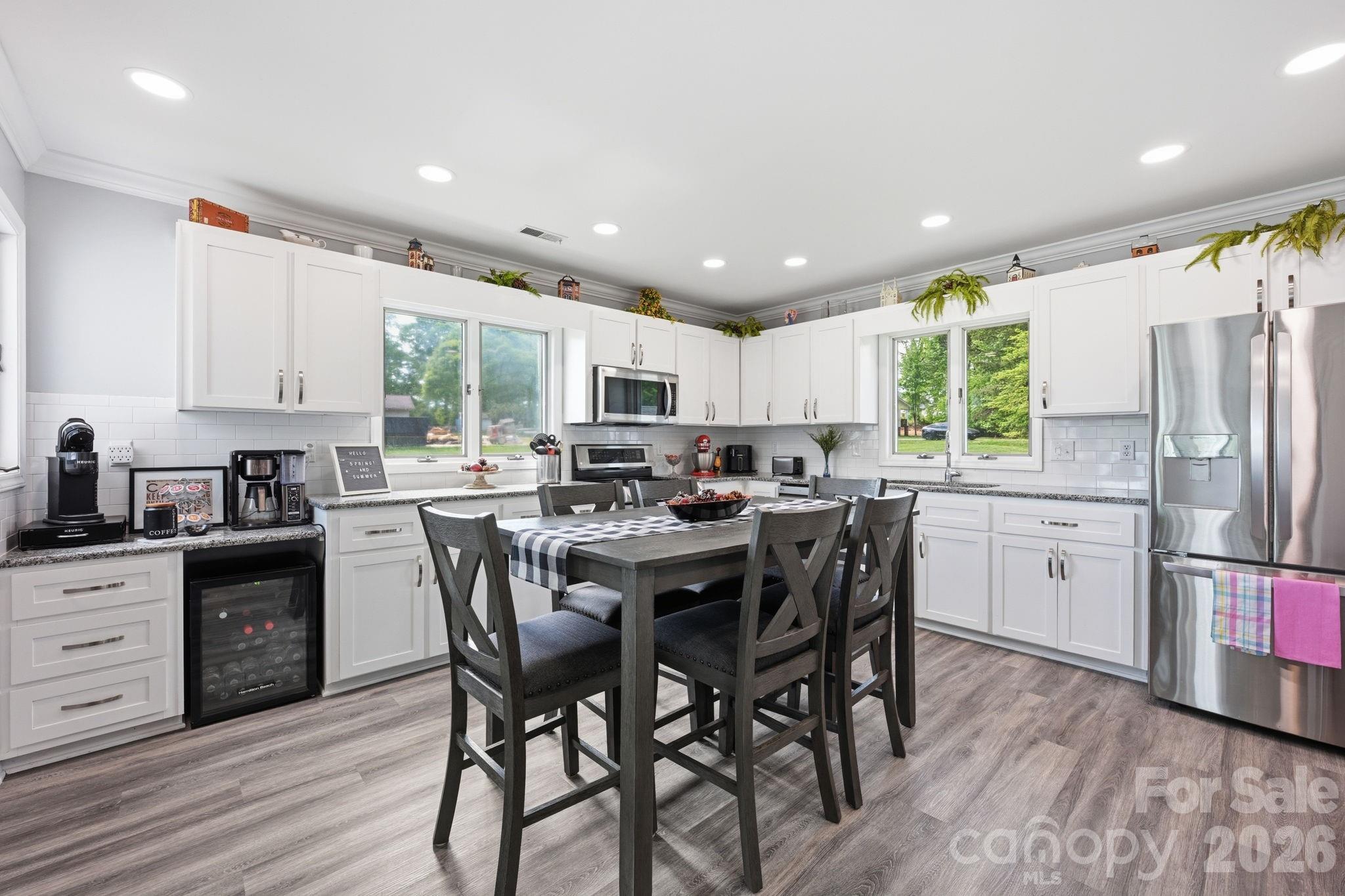 Single Family Residence at 8029 Lucky Creek Lane, Denver, photo 9 of 38