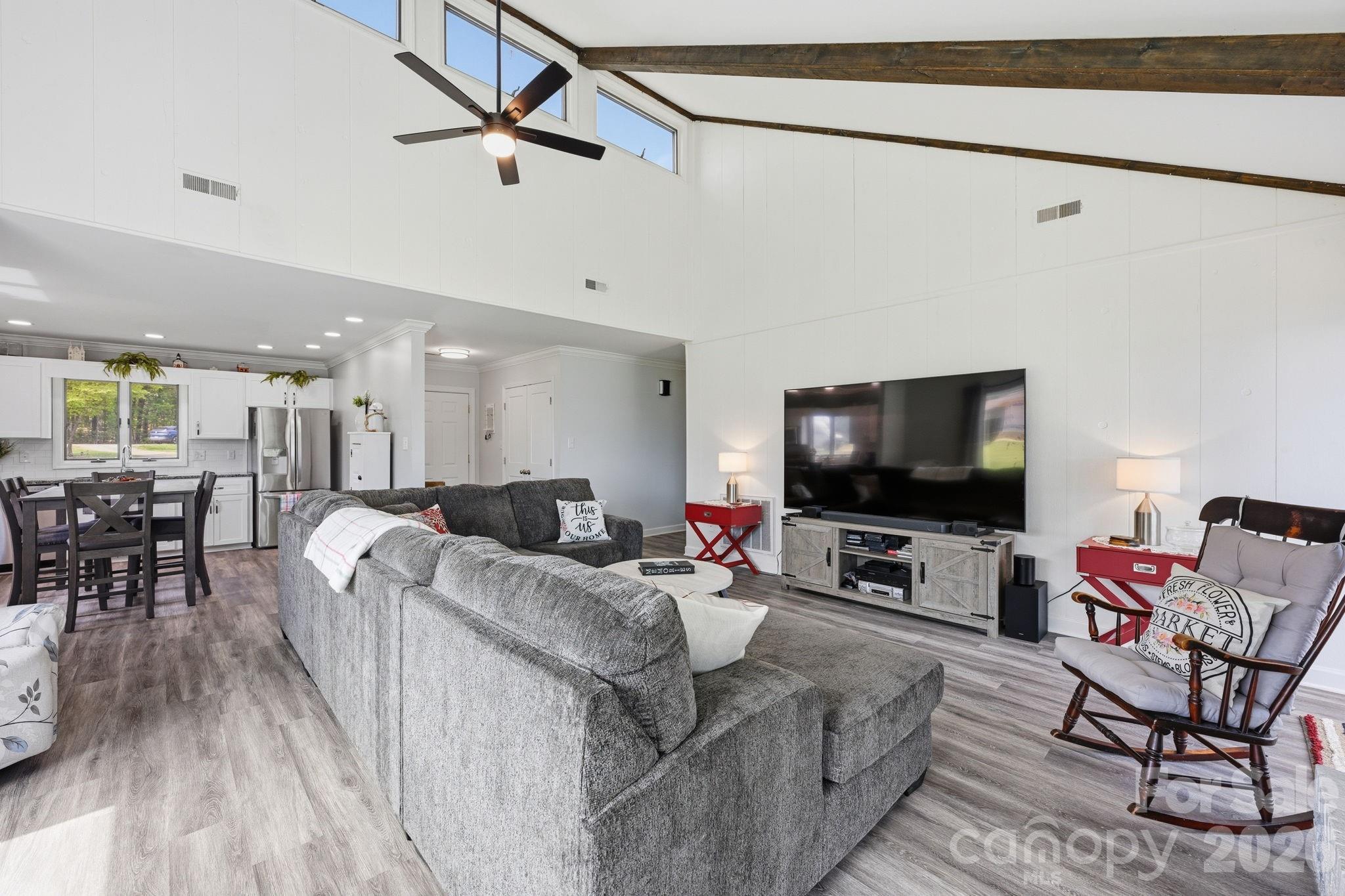 Single Family Residence at 8029 Lucky Creek Lane, Denver, photo 16 of 38