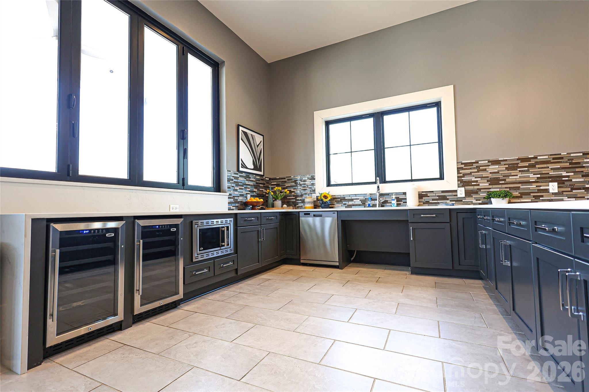 Single Family Residence at 5007 Twin River Drive, Denver, photo 21 of 44
