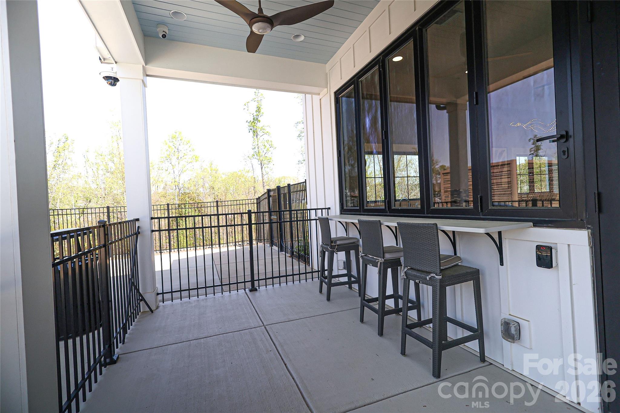 Single Family Residence at 5007 Twin River Drive, Denver, photo 40 of 44