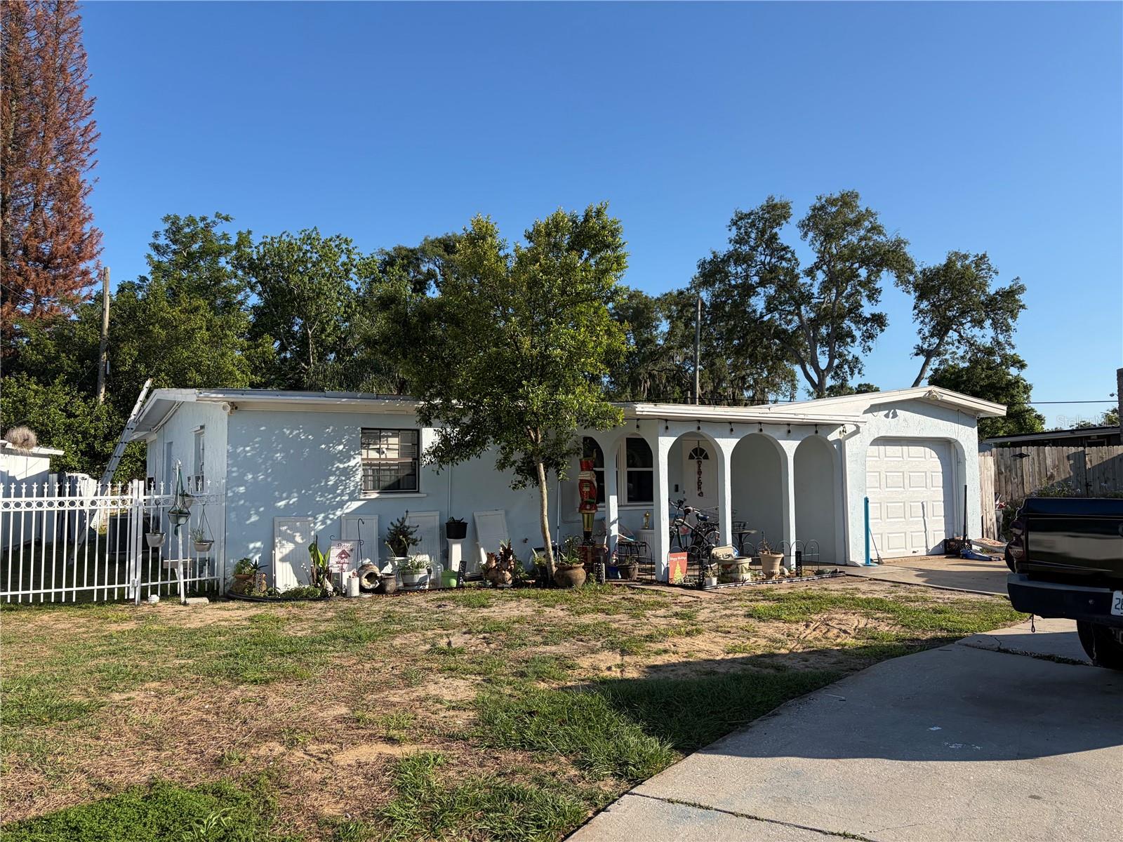 1405 JACKSON AVE