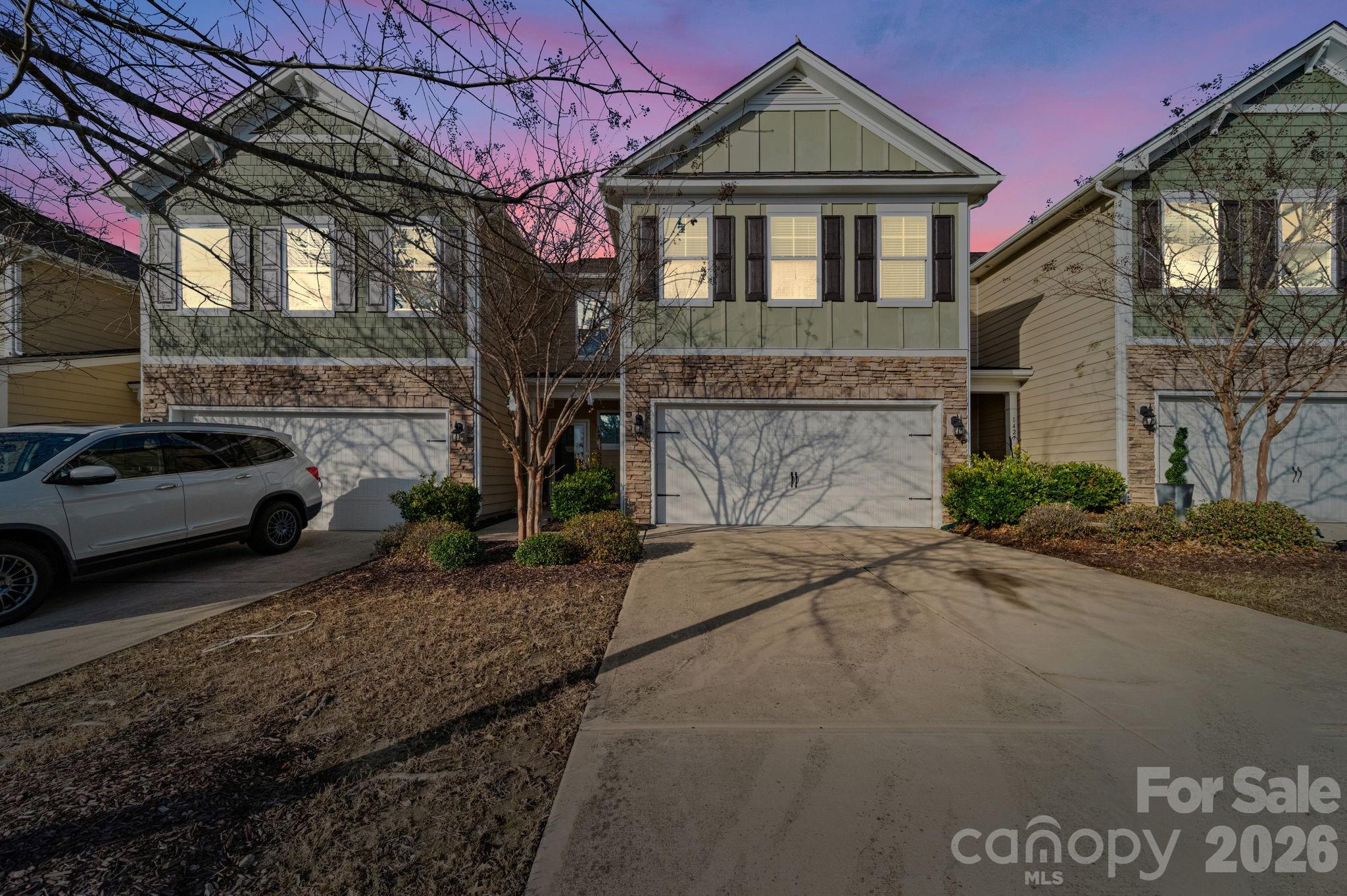 Townhouse at 1425 Bramblewood Drive, Fort Mill, photo 2 of 44