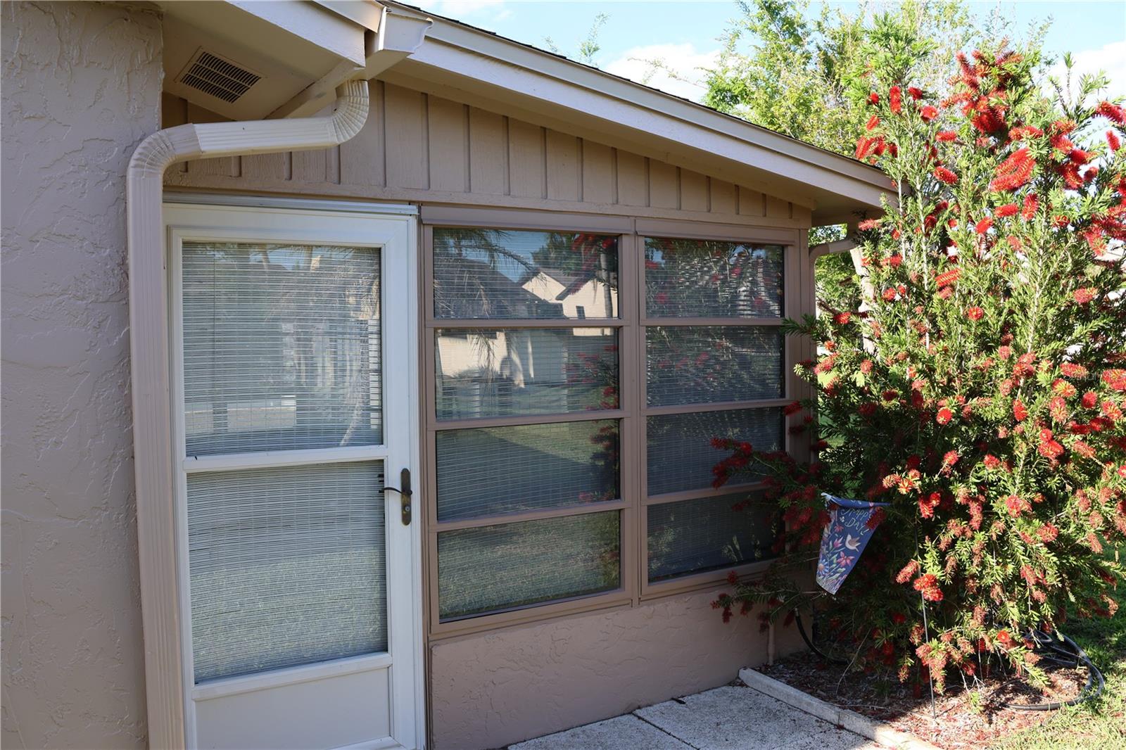 South side lanai door - 3971 CYPRESS LNDG W, WINTER HAVEN