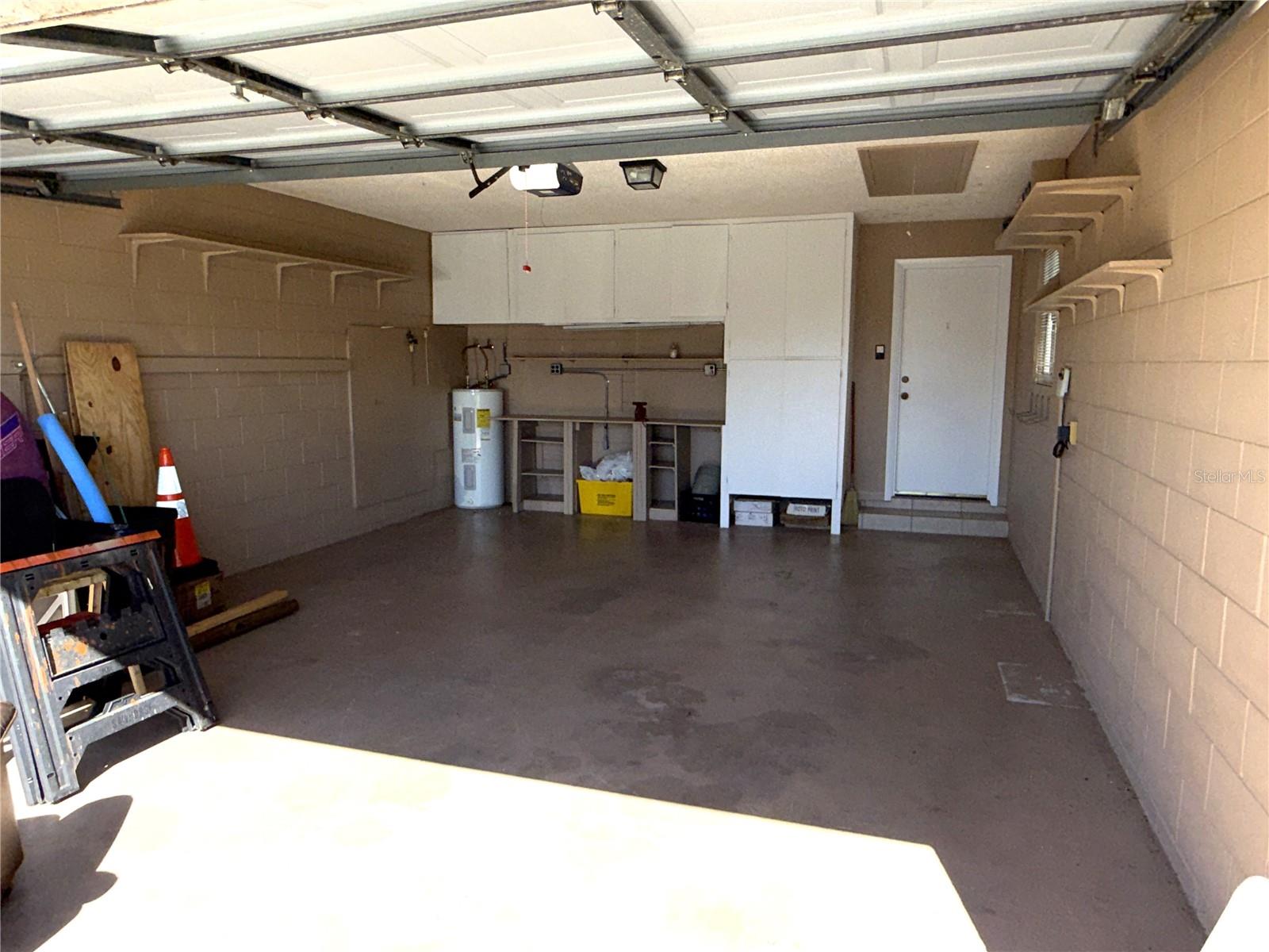 Garage - 3971 CYPRESS LNDG W, WINTER HAVEN