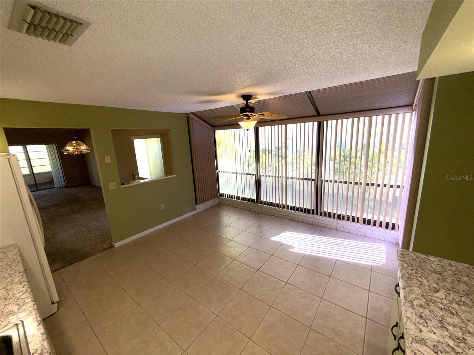 kitchen - 3971 CYPRESS LNDG W, WINTER HAVEN