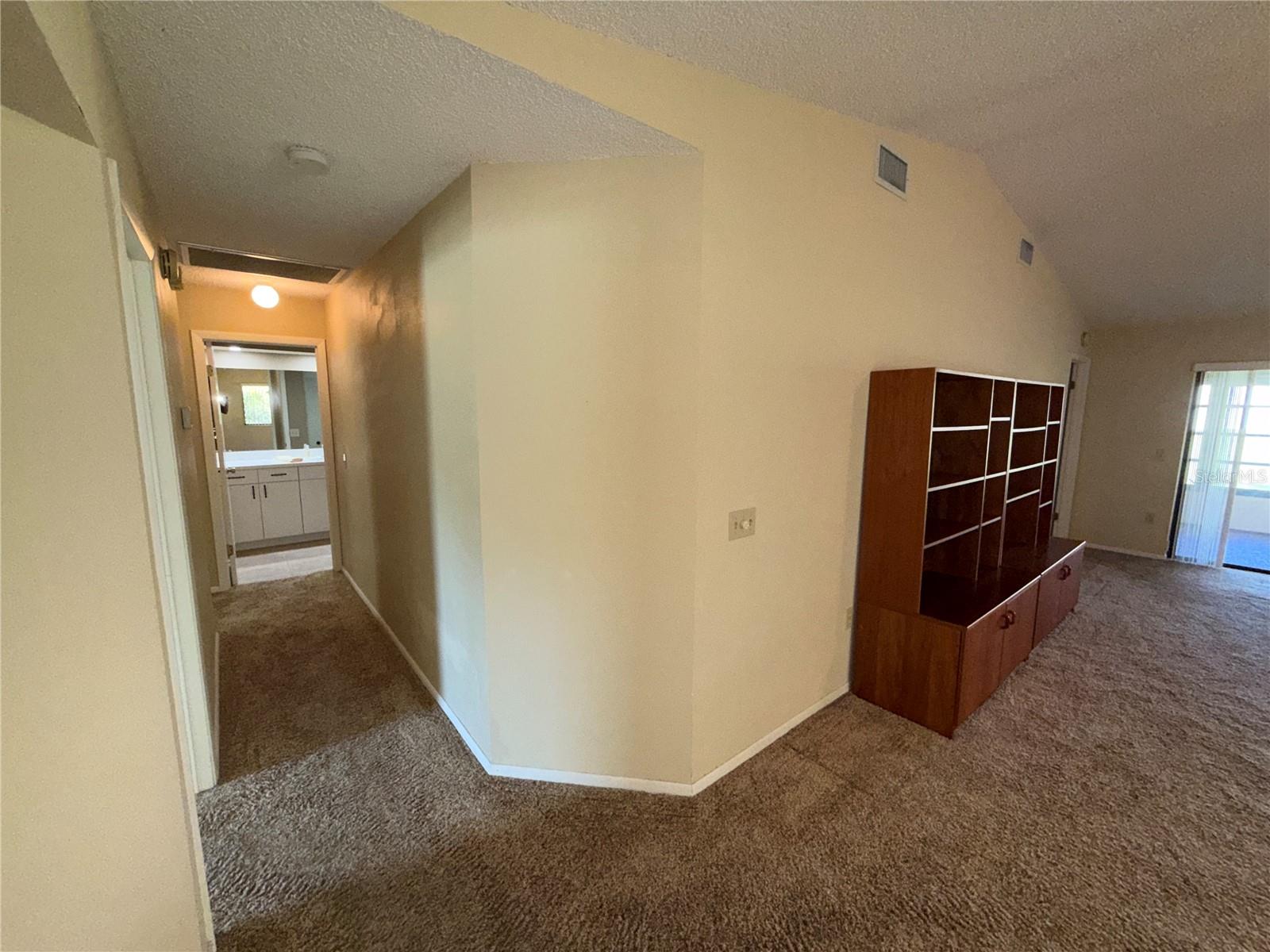 Guest Hall - 3971 CYPRESS LNDG W, WINTER HAVEN