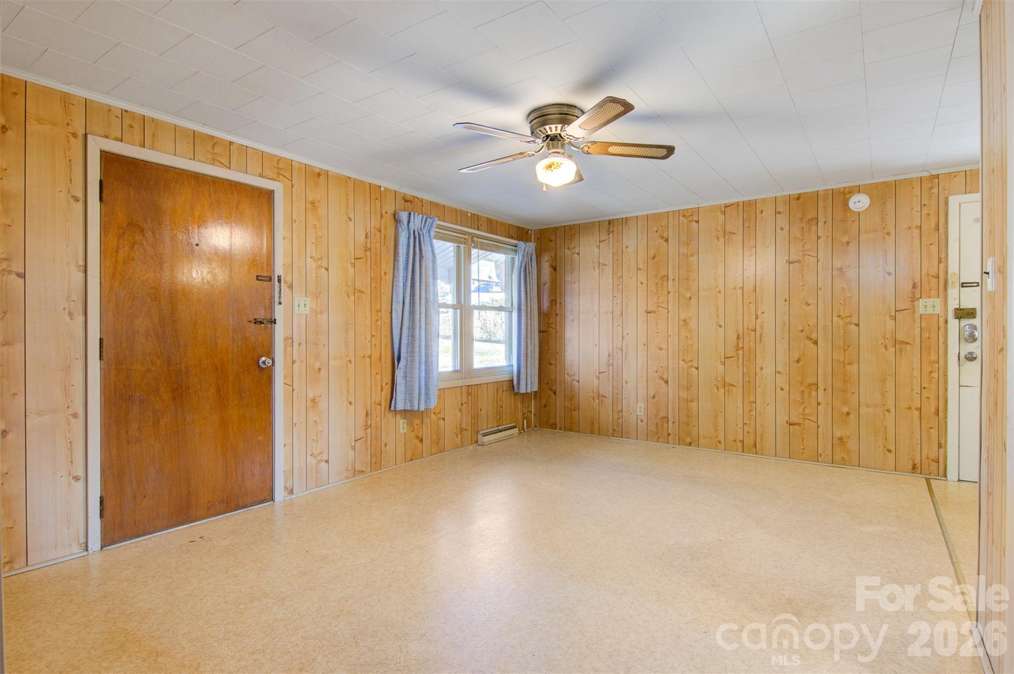 Single Family Residence at 24 Berkley Avenue W, Granite Falls, photo 5 of 34