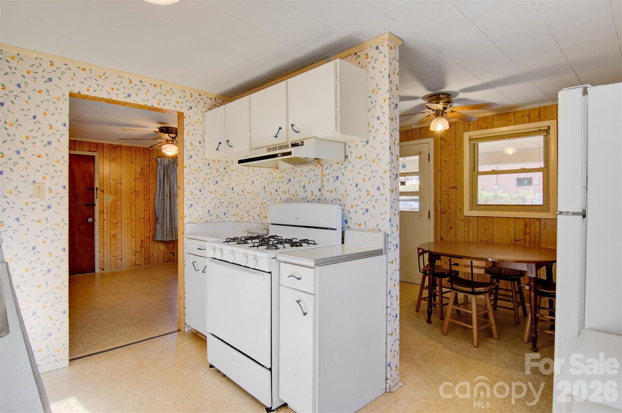 Single Family Residence at 24 Berkley Avenue W, Granite Falls, photo 11 of 34