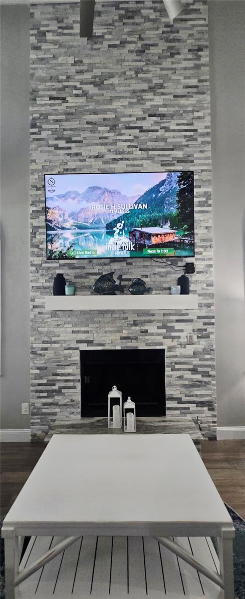 Wood Burning Fireplace - 68 BRISTOL LN, PALM COAST