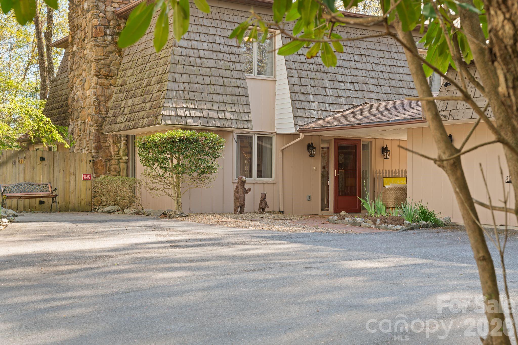 Single Family Residence at 363 S Sequoyah Lane, Brevard, photo 2 of 45