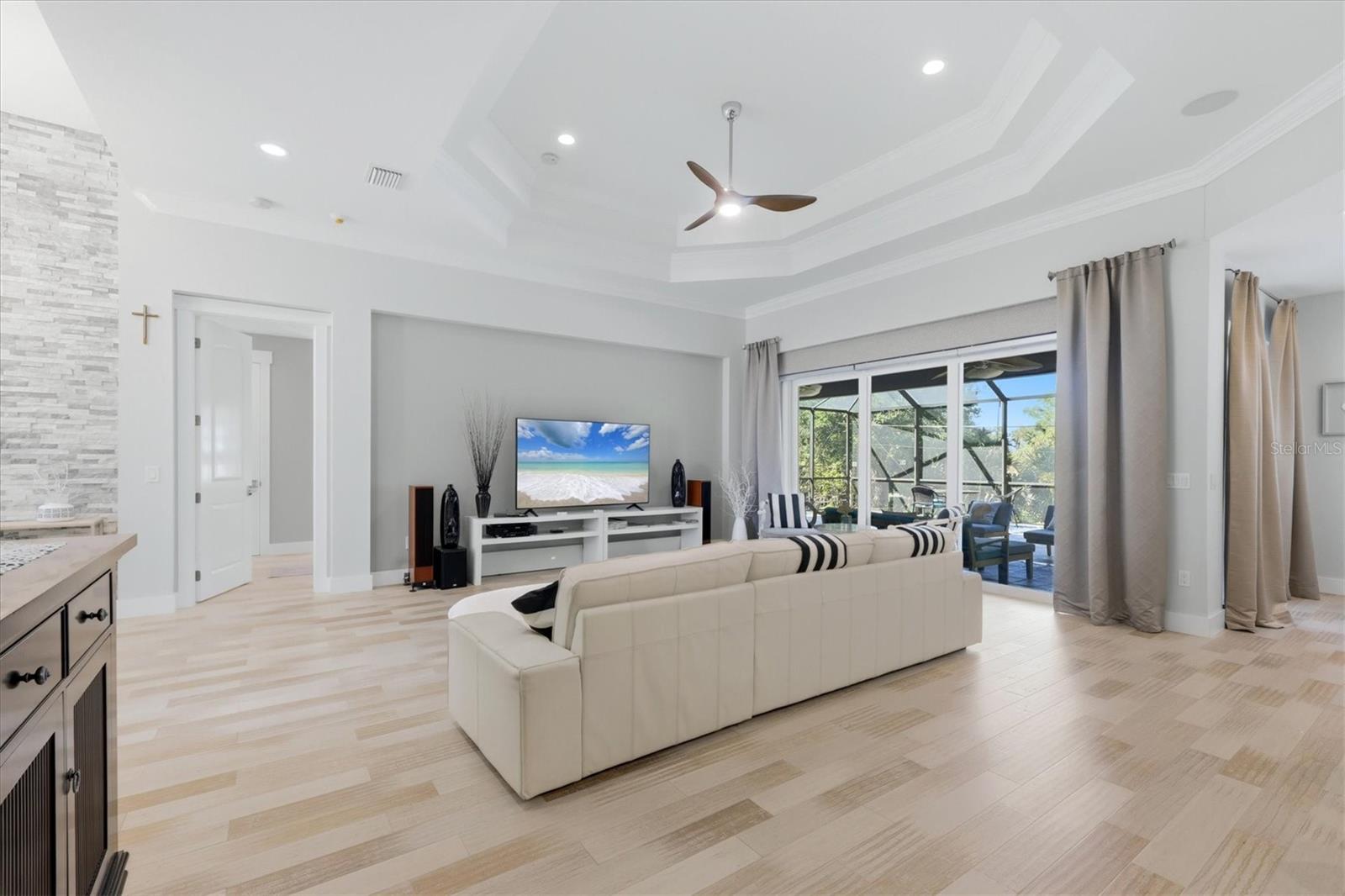 Single Family Residence at 1112 SENECA RD, VENICE, photo 18 of 50