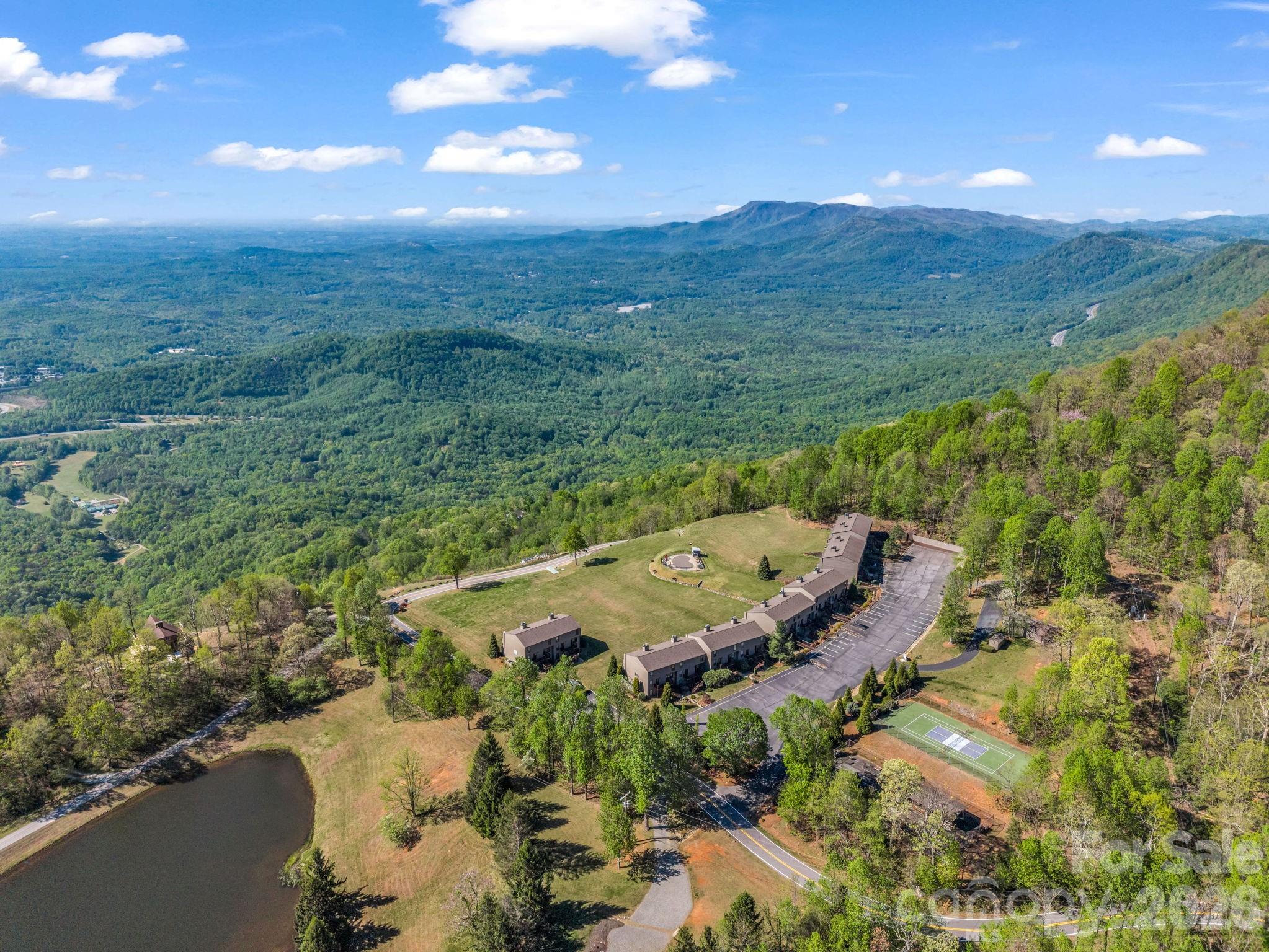 Vistas as far as you can see - 2881 White Oak Mountain Road, Columbus