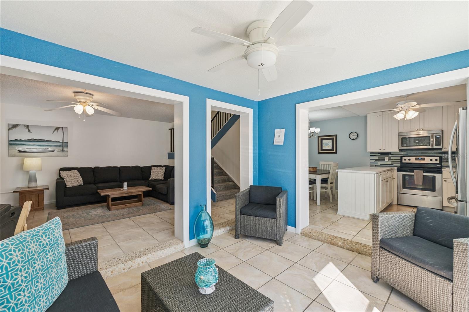 Enclosed Sunroom/Flex Room - 4150 S ATLANTIC AVE #121B, NEW SMYRNA BEACH