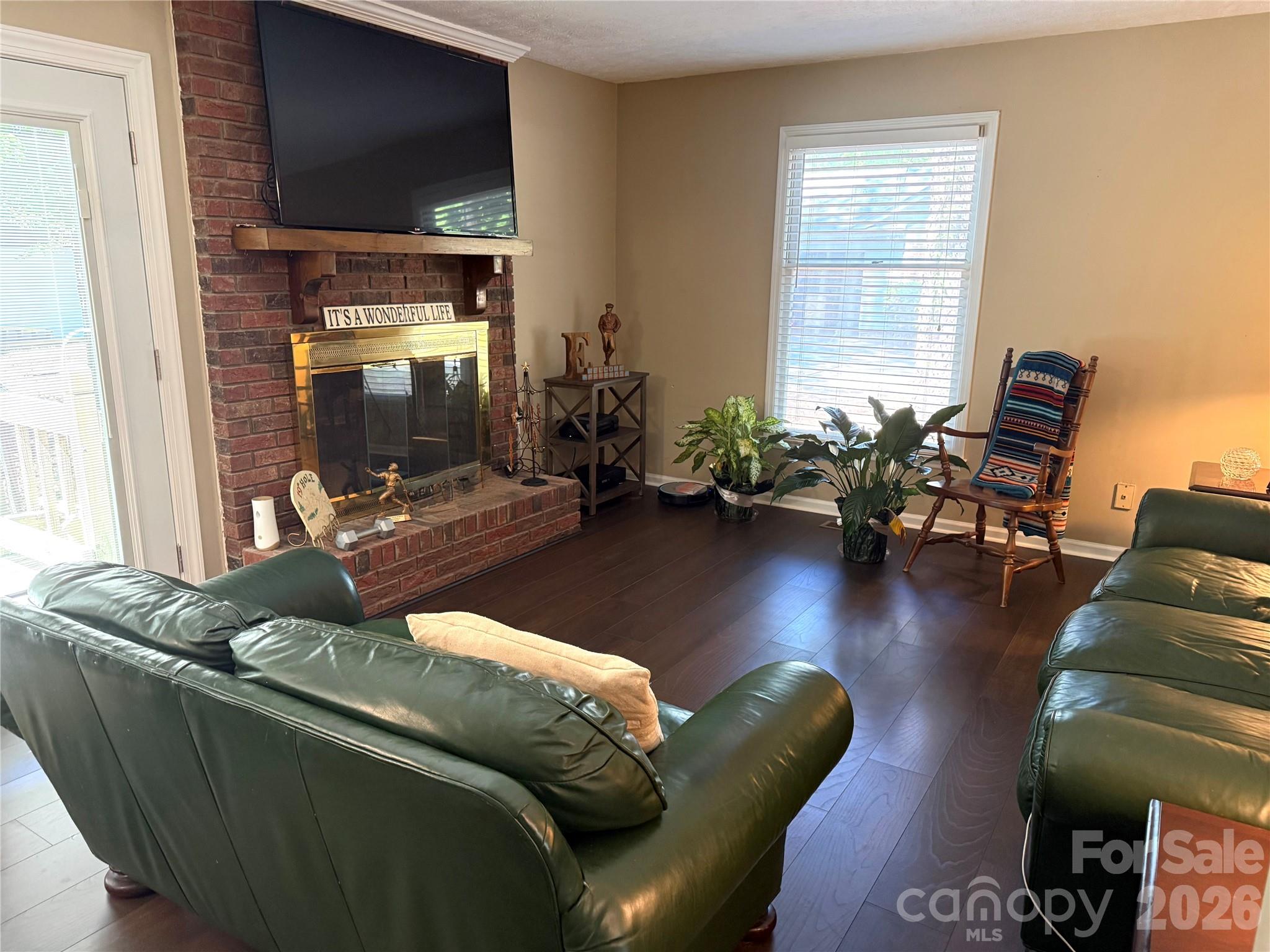 Living Room - 12760 Woodbridge Drive, Laurinburg