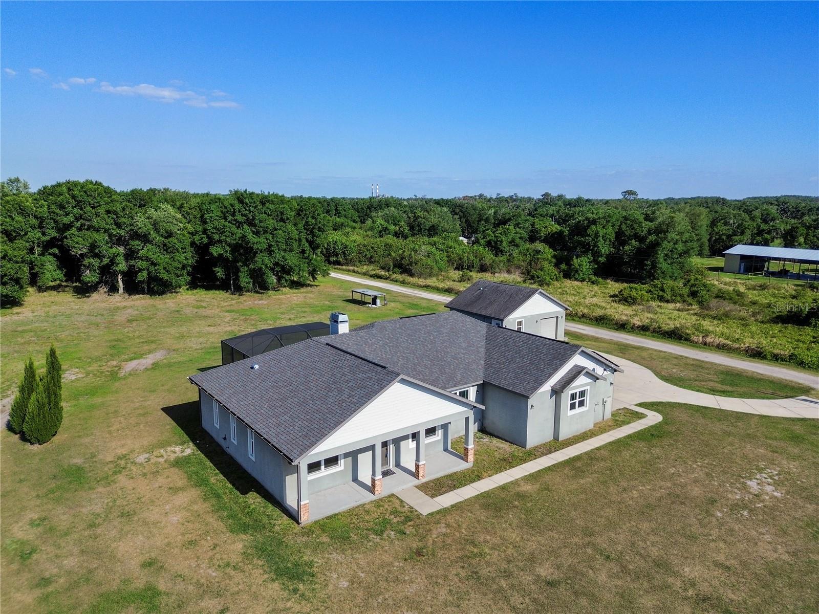 Single Family Residence at 14805 US-301 N, PARRISH, photo 4 of 92