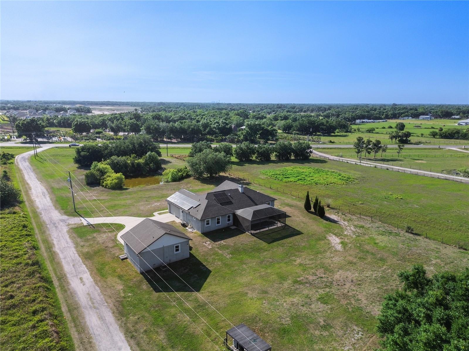 Single Family Residence at 14805 US-301 N, PARRISH, photo 8 of 92