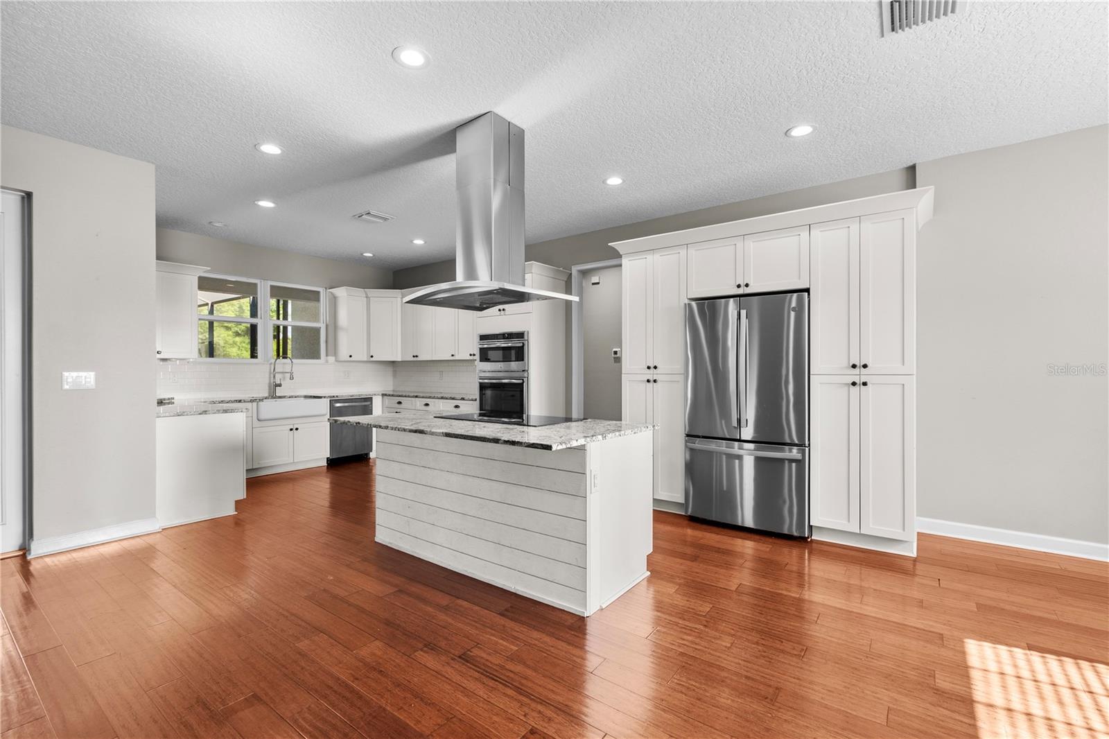 Single Family Residence at 14805 US-301 N, PARRISH, photo 19 of 92