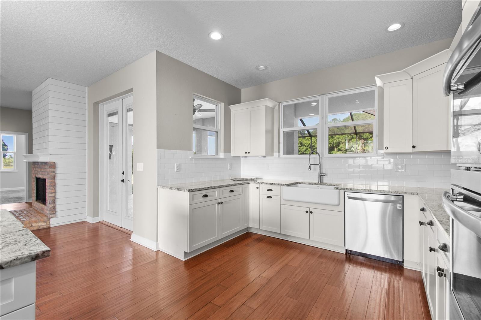 Single Family Residence at 14805 US-301 N, PARRISH, photo 27 of 92