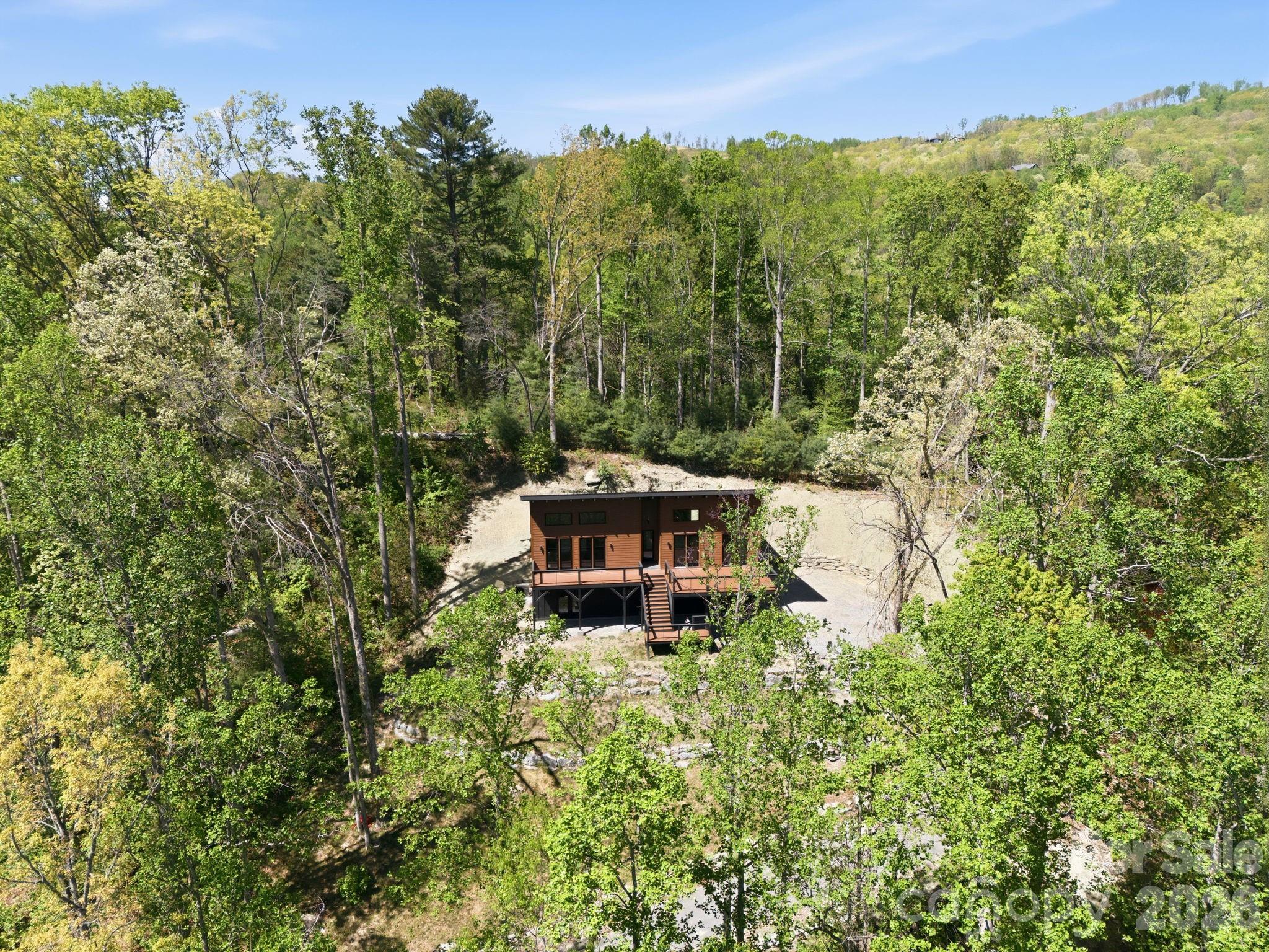 Aerial View - 102 Sandpiper Palisades Street, Hendersonville