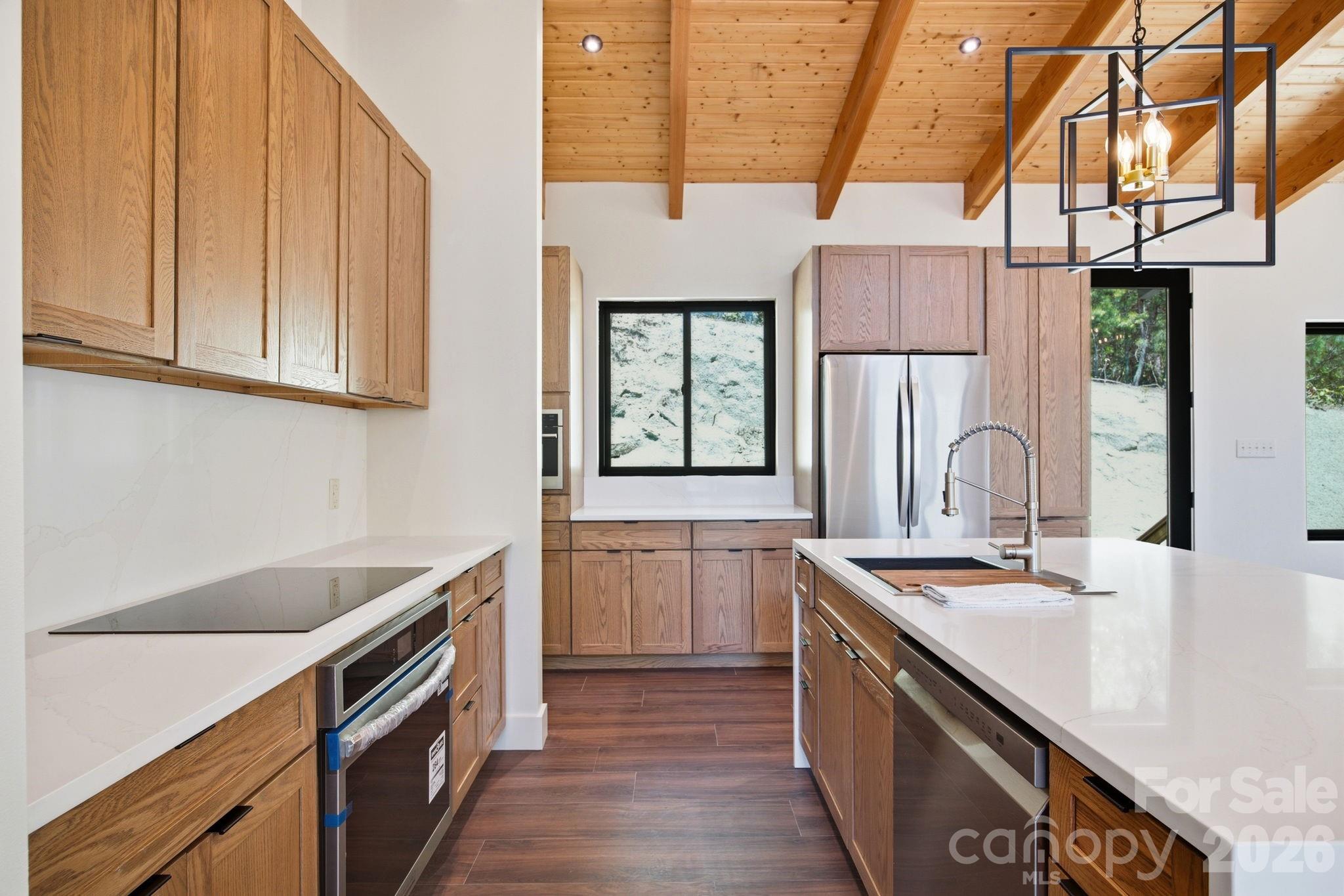 Kitchen - 102 Sandpiper Palisades Street, Hendersonville