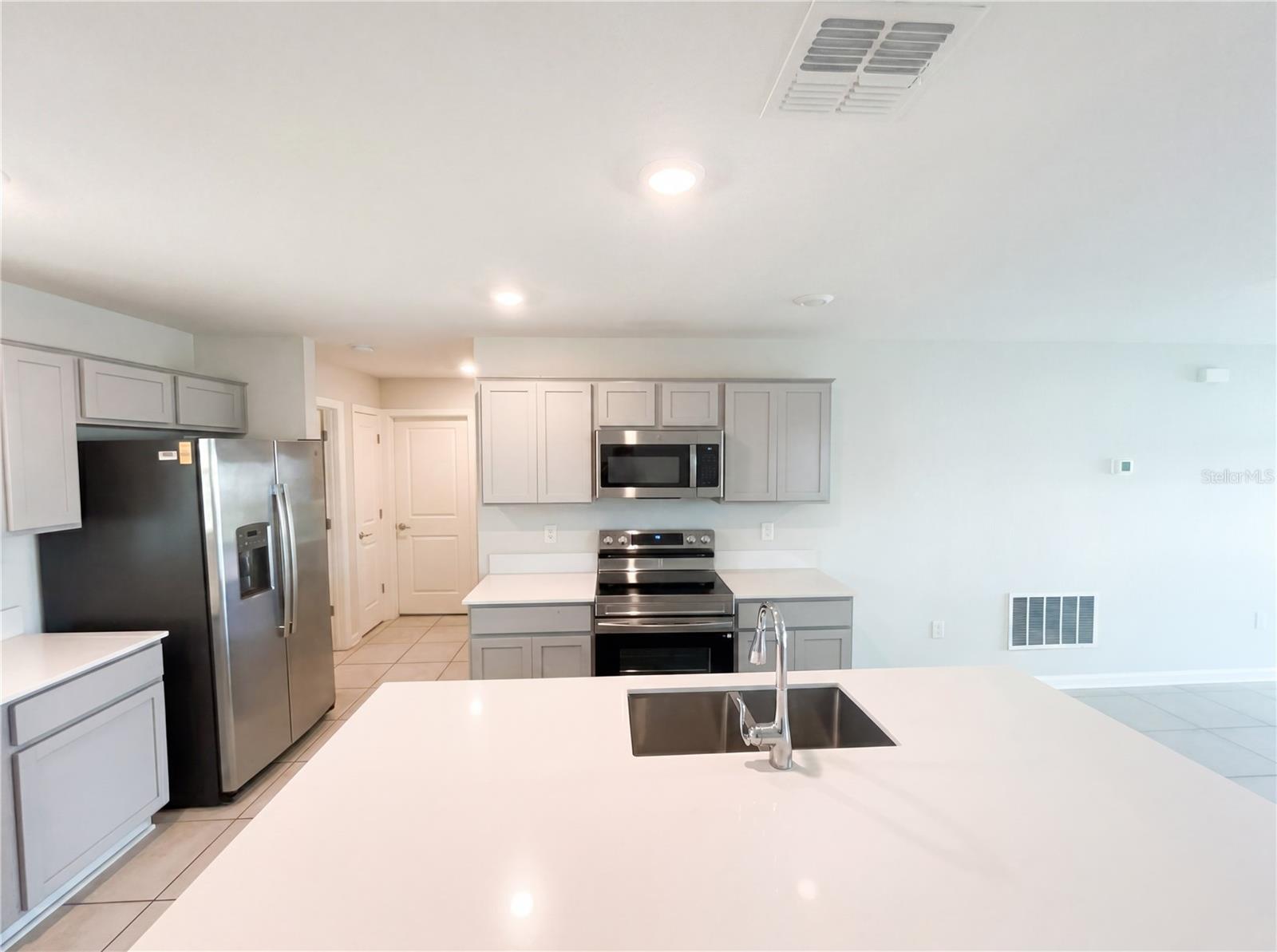 Single Family Residence at 4322 SUNNY CREEK PL, KISSIMMEE, photo 17 of 24