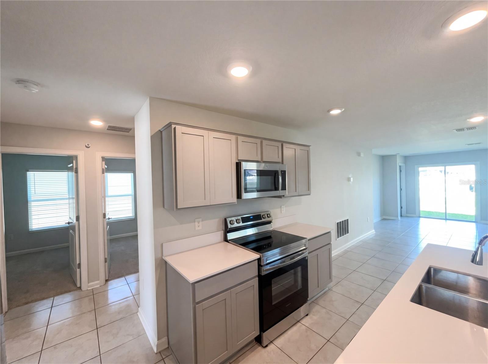 Single Family Residence at 4322 SUNNY CREEK PL, KISSIMMEE, photo 20 of 24