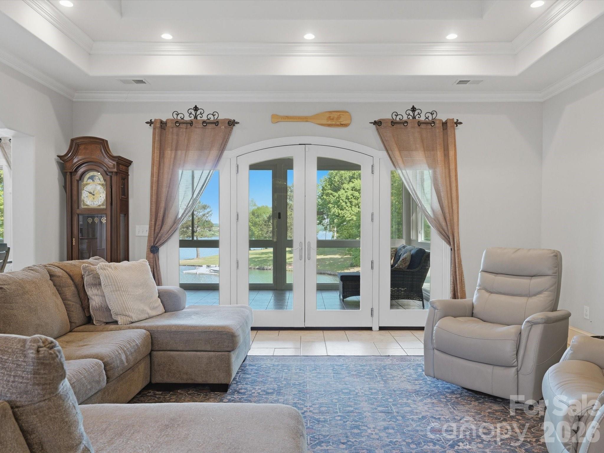 Single Family Residence at 154 Quail Hollow Drive, Kings Mountain, photo 21 of 46