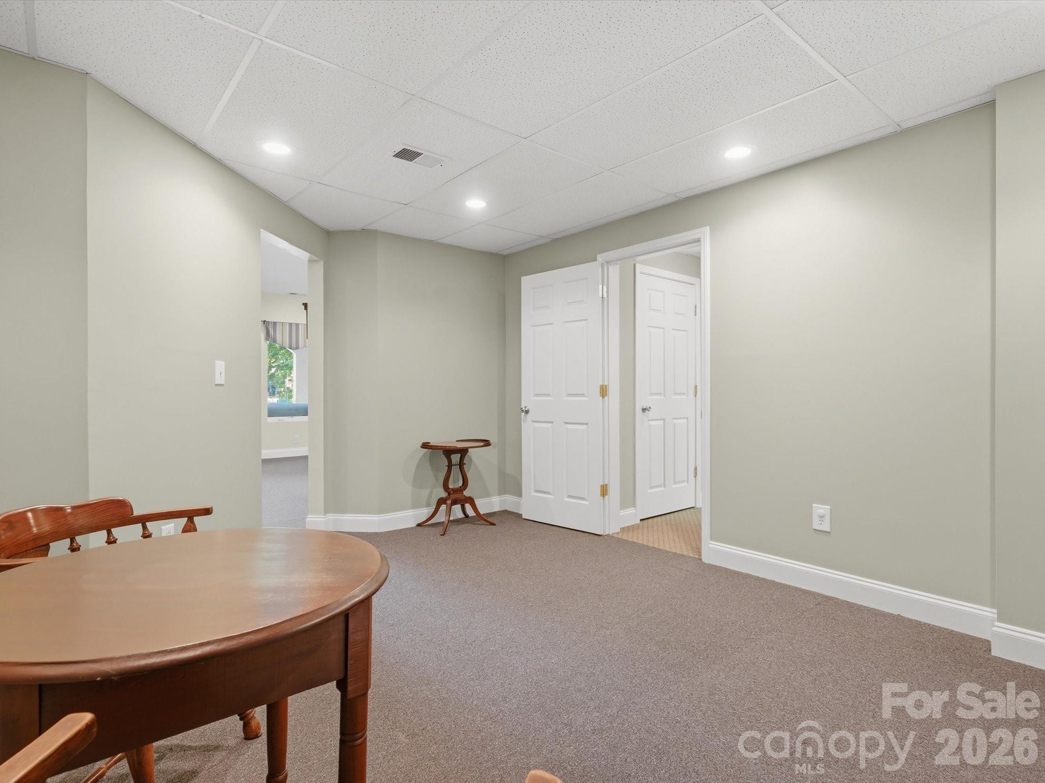 Single Family Residence at 154 Quail Hollow Drive, Kings Mountain, photo 33 of 46