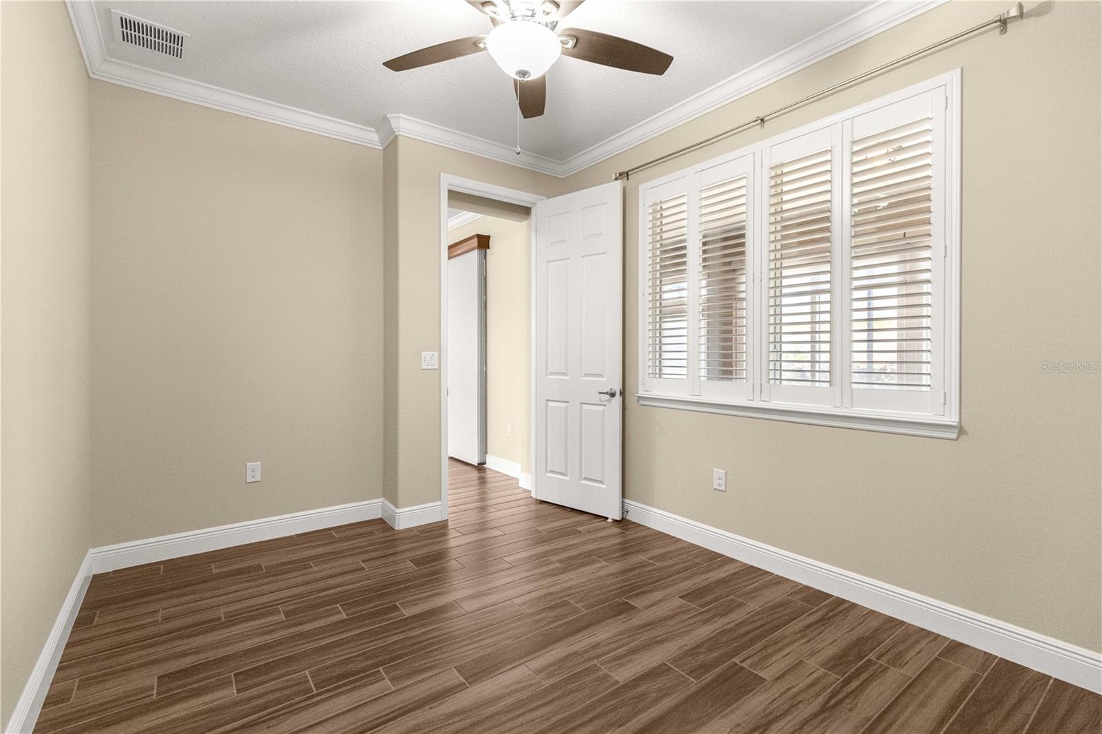 Library/study/den - 9460 SW 86TH PL, OCALA