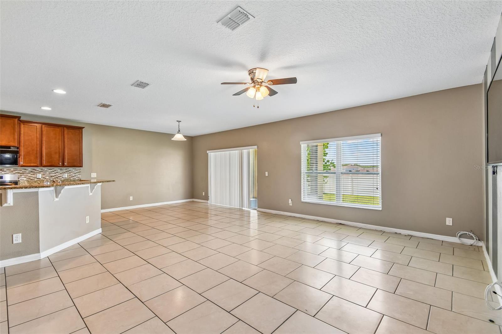 Single Family Residence at 260 WILLIAMSON DR, DAVENPORT, photo 23 of 85