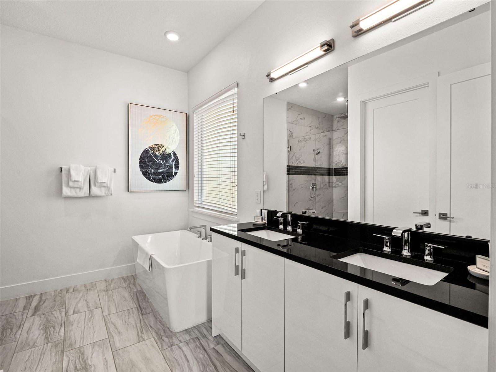 Primary En-suite - 2021 OAK CREEK LOOP, DAVENPORT