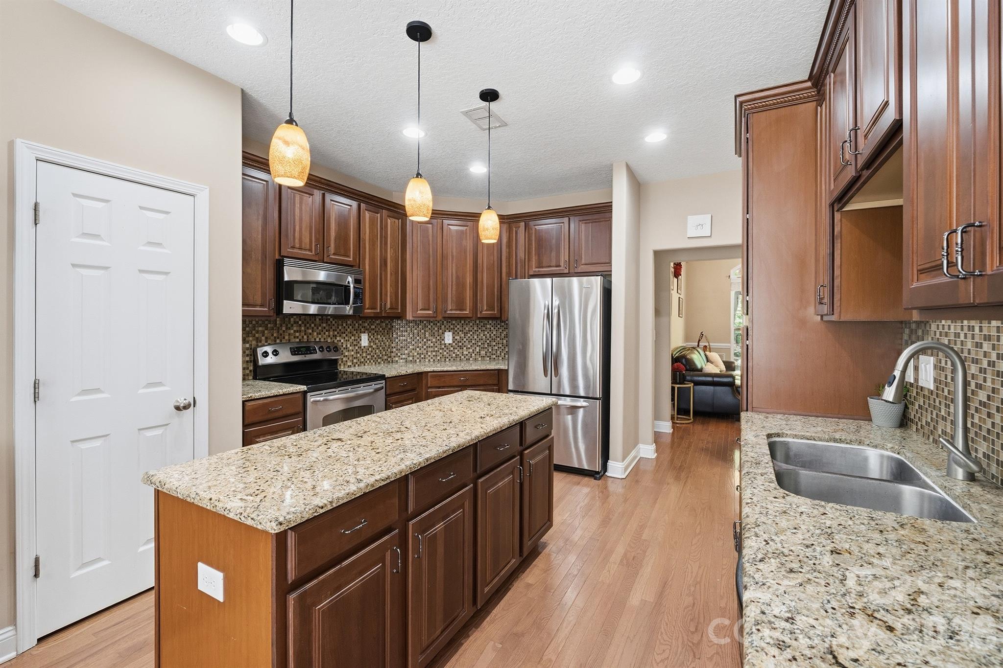 Single Family Residence at 516 Shady Oaks Drive, Stanley, photo 7 of 48