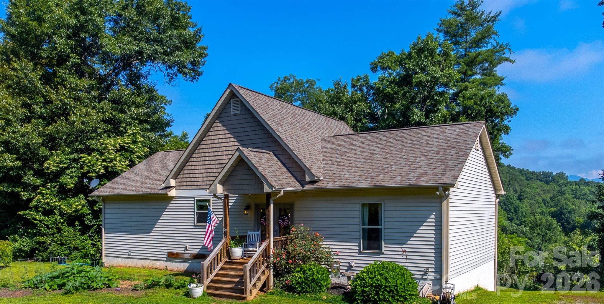 Single Family Residence at 266 Egret Lane, Sylva, photo 3 of 18