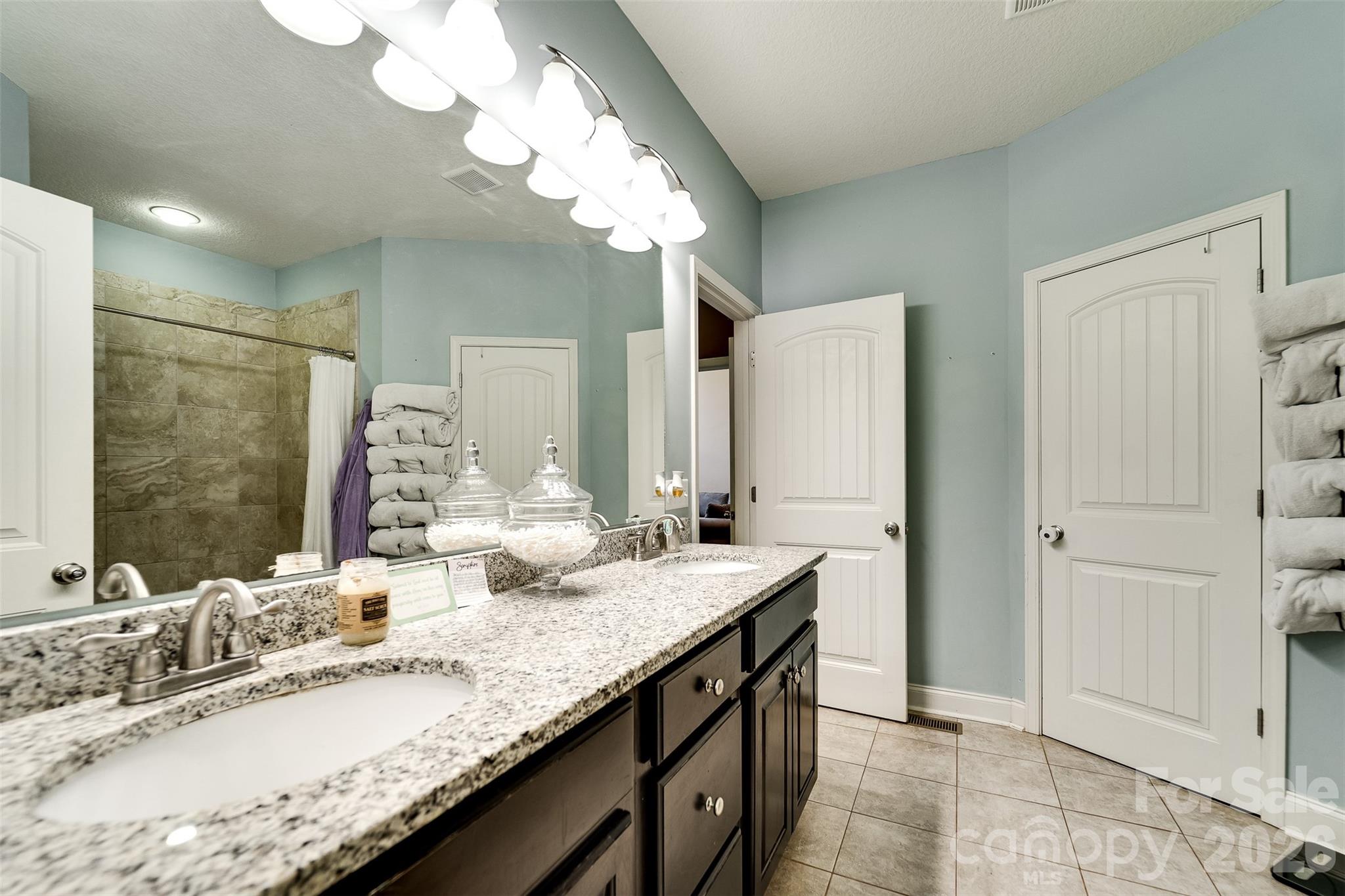 Single Family Residence at 266 Egret Lane, Sylva, photo 12 of 18