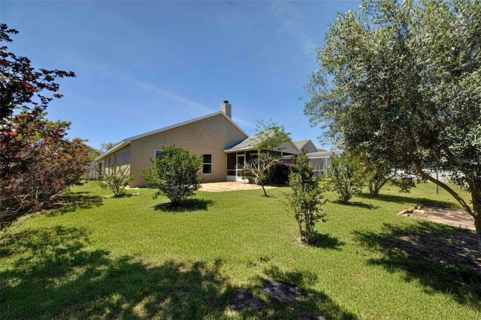 Single Family Residence at 635 ROCHESTER LOOP, DAVENPORT, photo 2 of 37