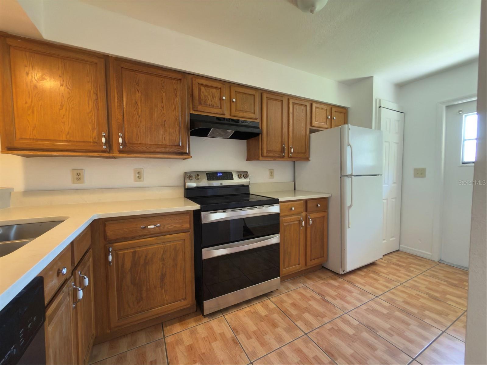 kitchen - 3136 ENCLAVE CT, KISSIMMEE