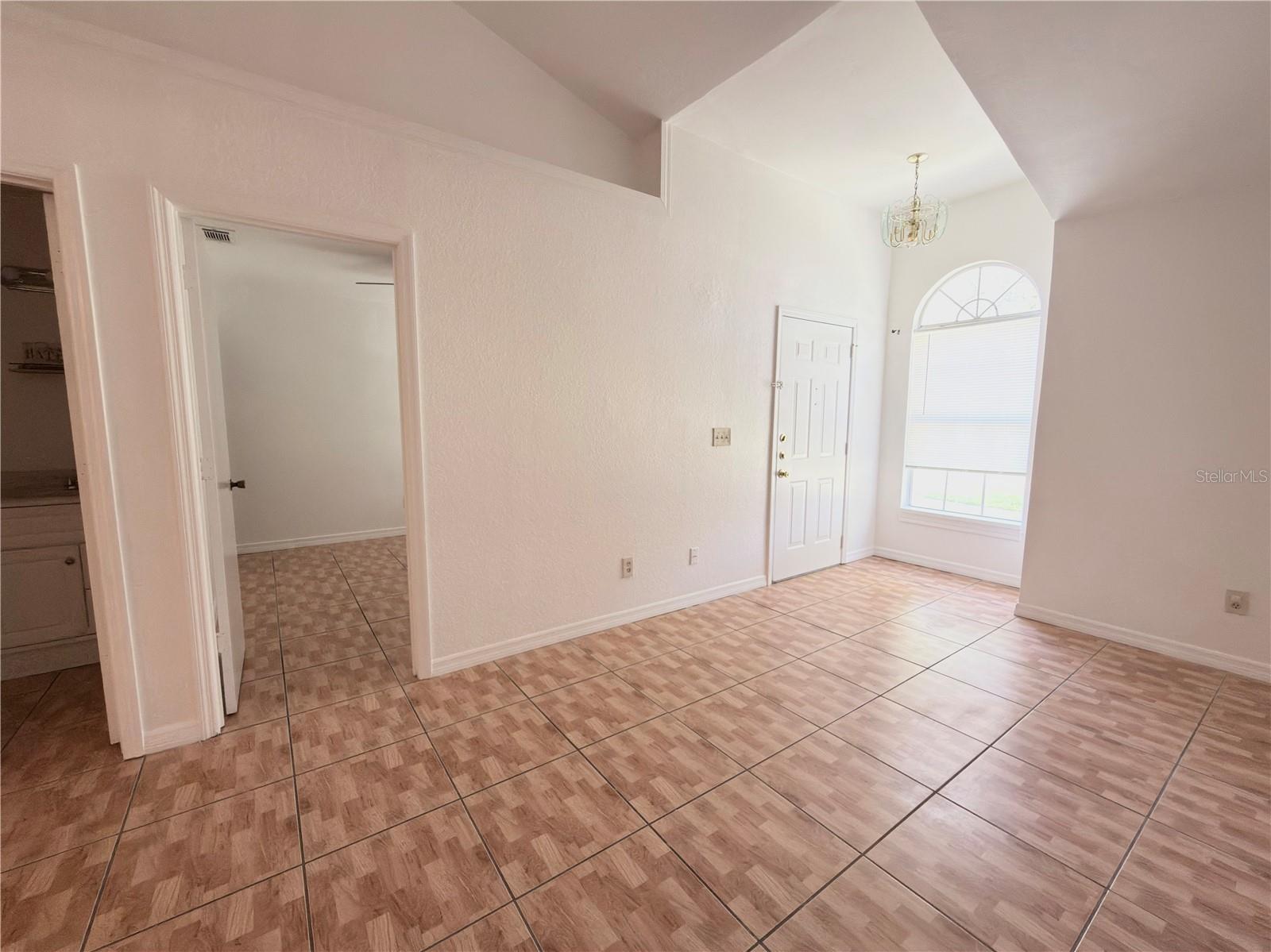living room - 3136 ENCLAVE CT, KISSIMMEE