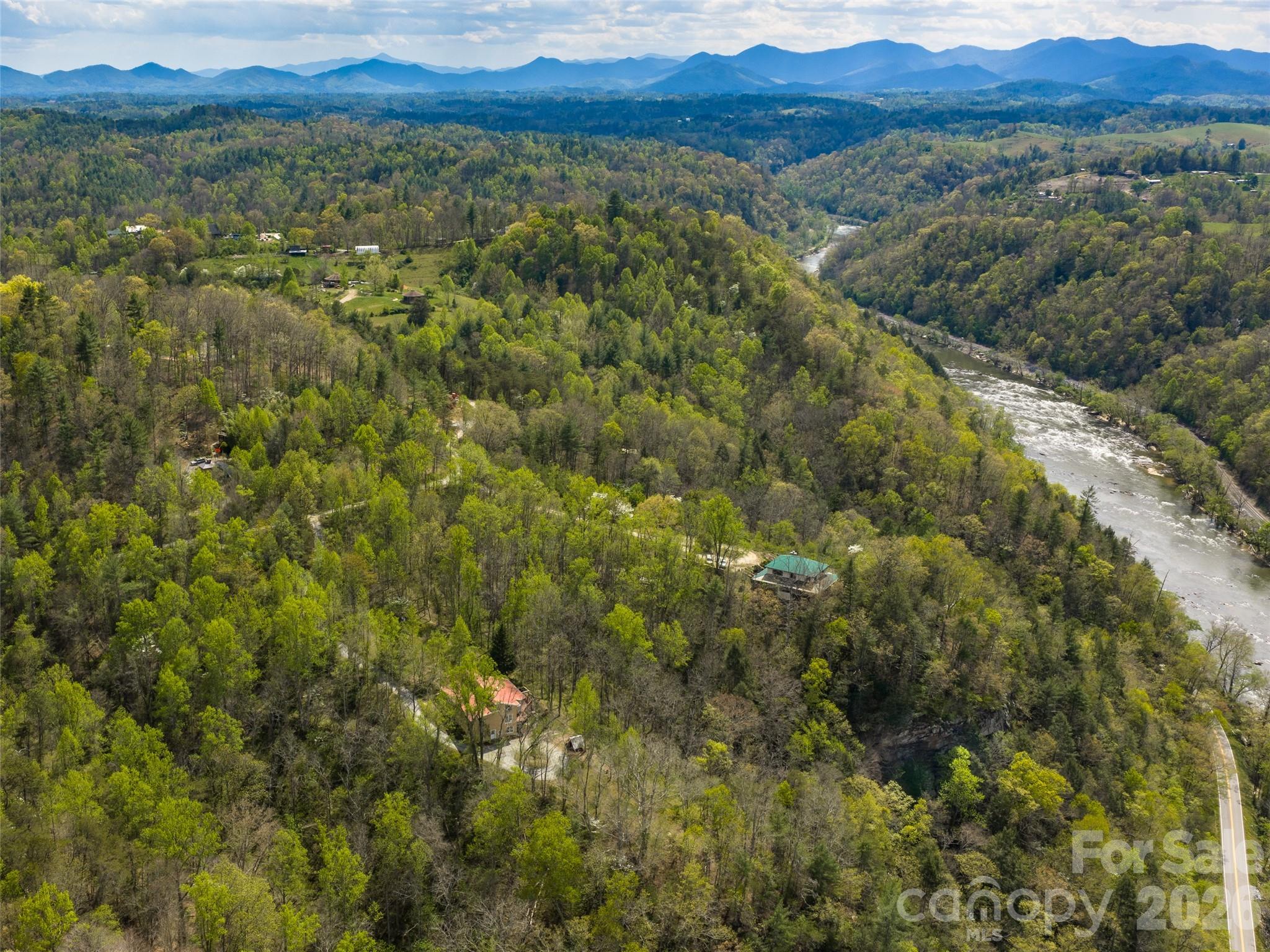 Single Family Residence at 76 Raven Rock Lane, Marshall, photo 38 of 40
