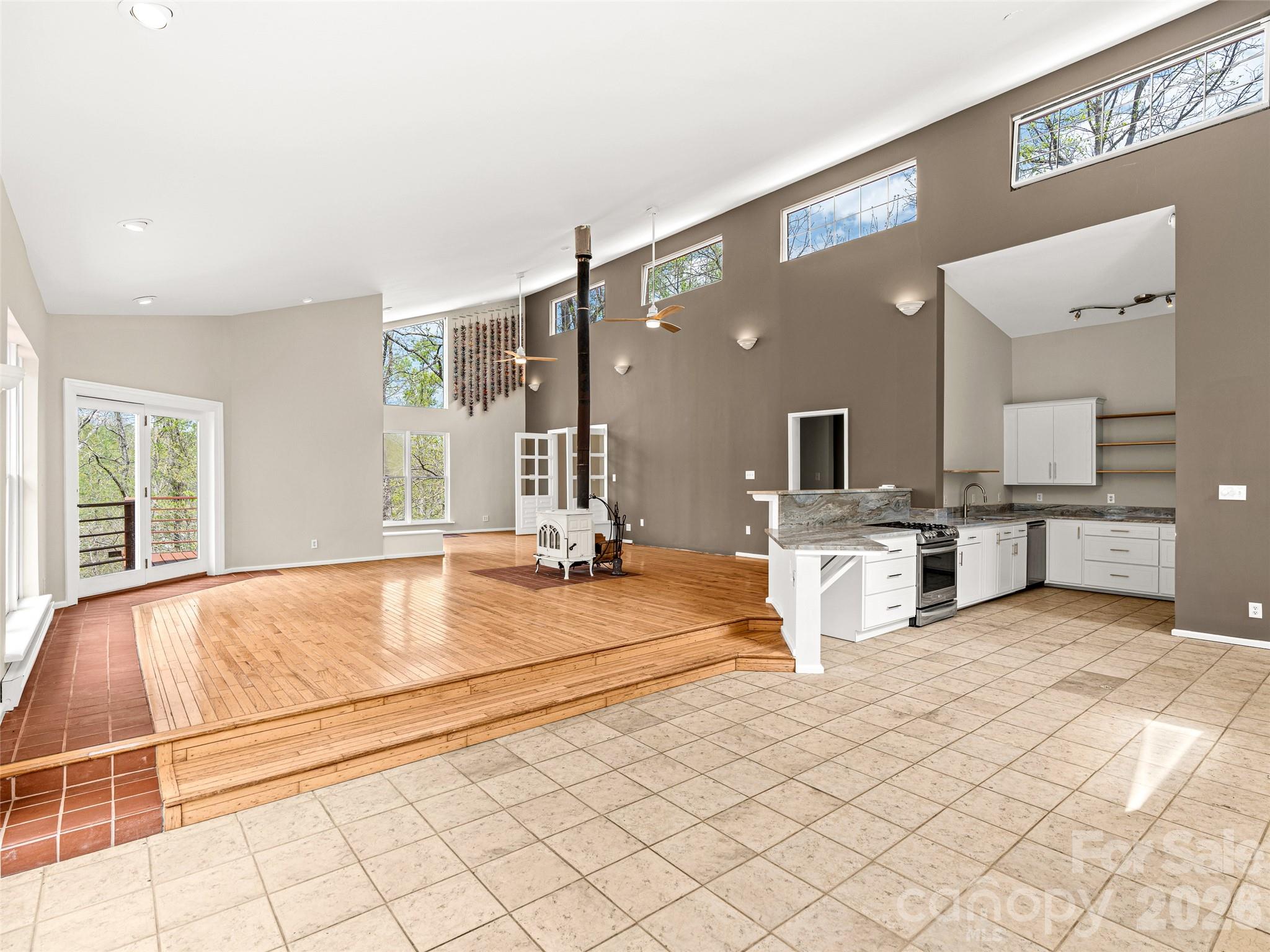JOTUL woodstove - 76 Raven Rock Lane, Marshall