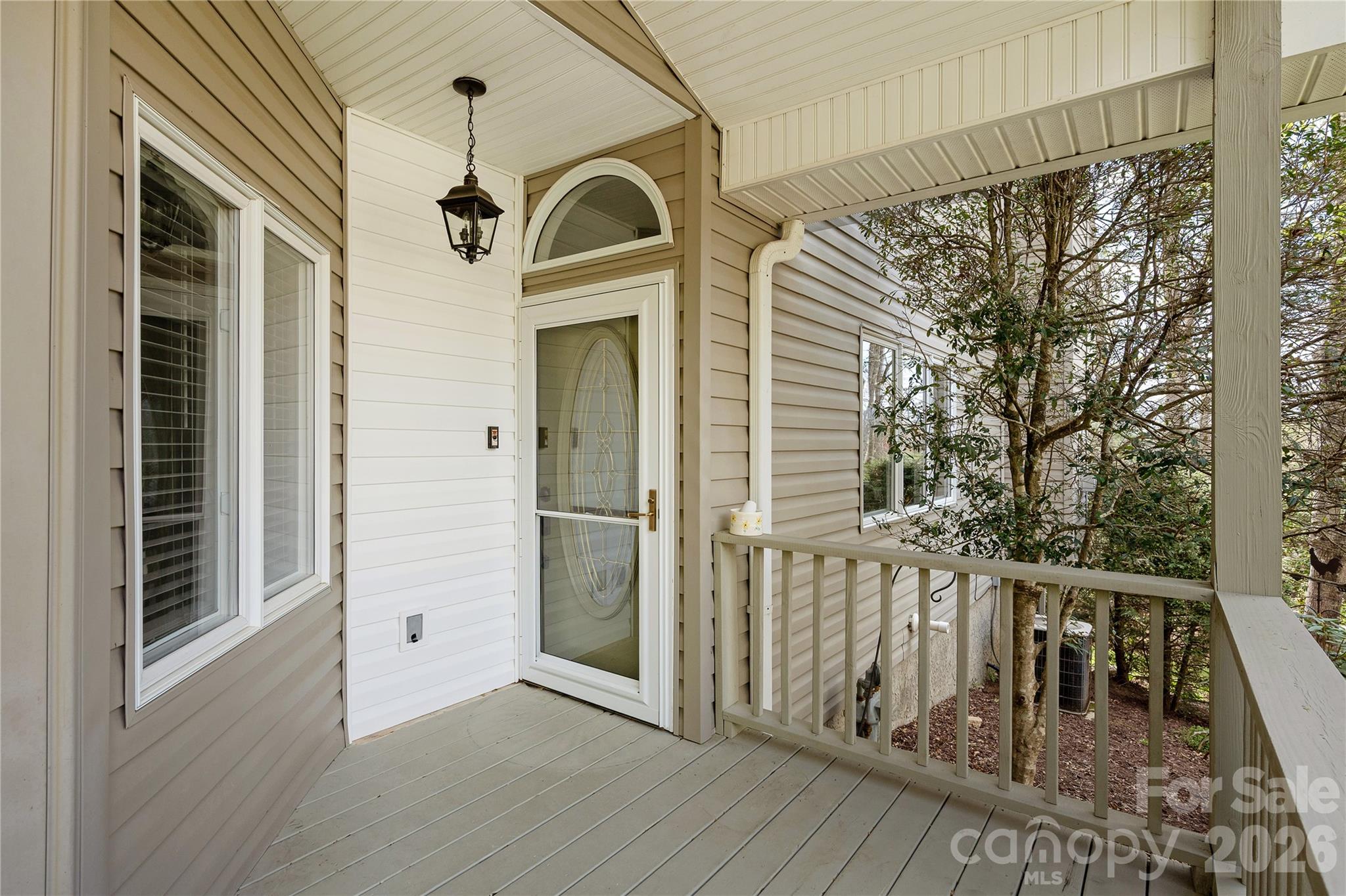 Townhouse at 2115 Cumming Woods Court, Hendersonville, photo 3 of 33