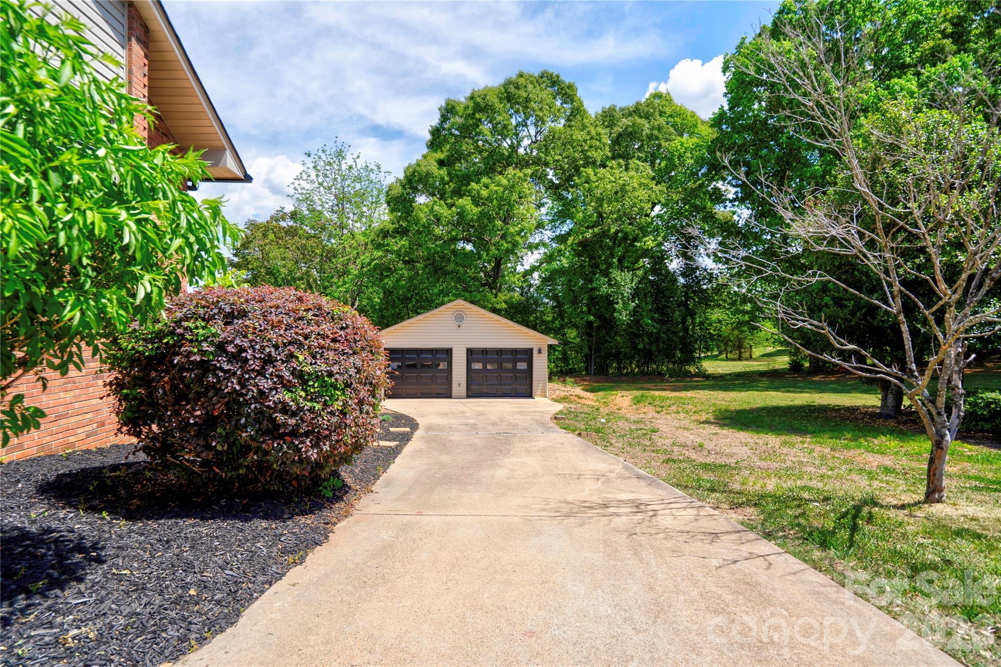 Single Family Residence at 176 Knollwood Drive, Forest City, photo 3 of 33