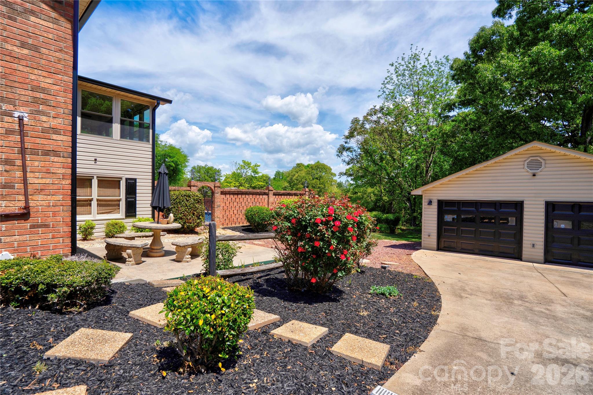 Single Family Residence at 176 Knollwood Drive, Forest City, photo 4 of 33