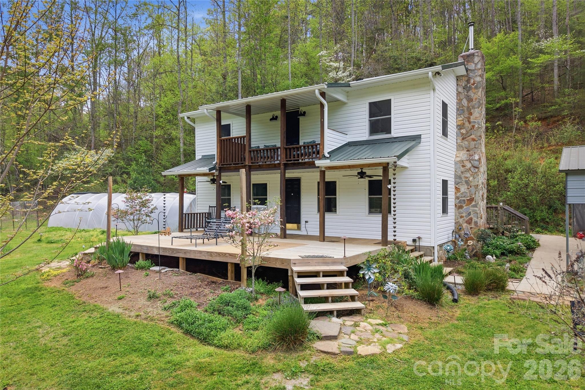 Single Family Residence at 6470 Stone Mountain Road, Lenoir, photo 4 of 37