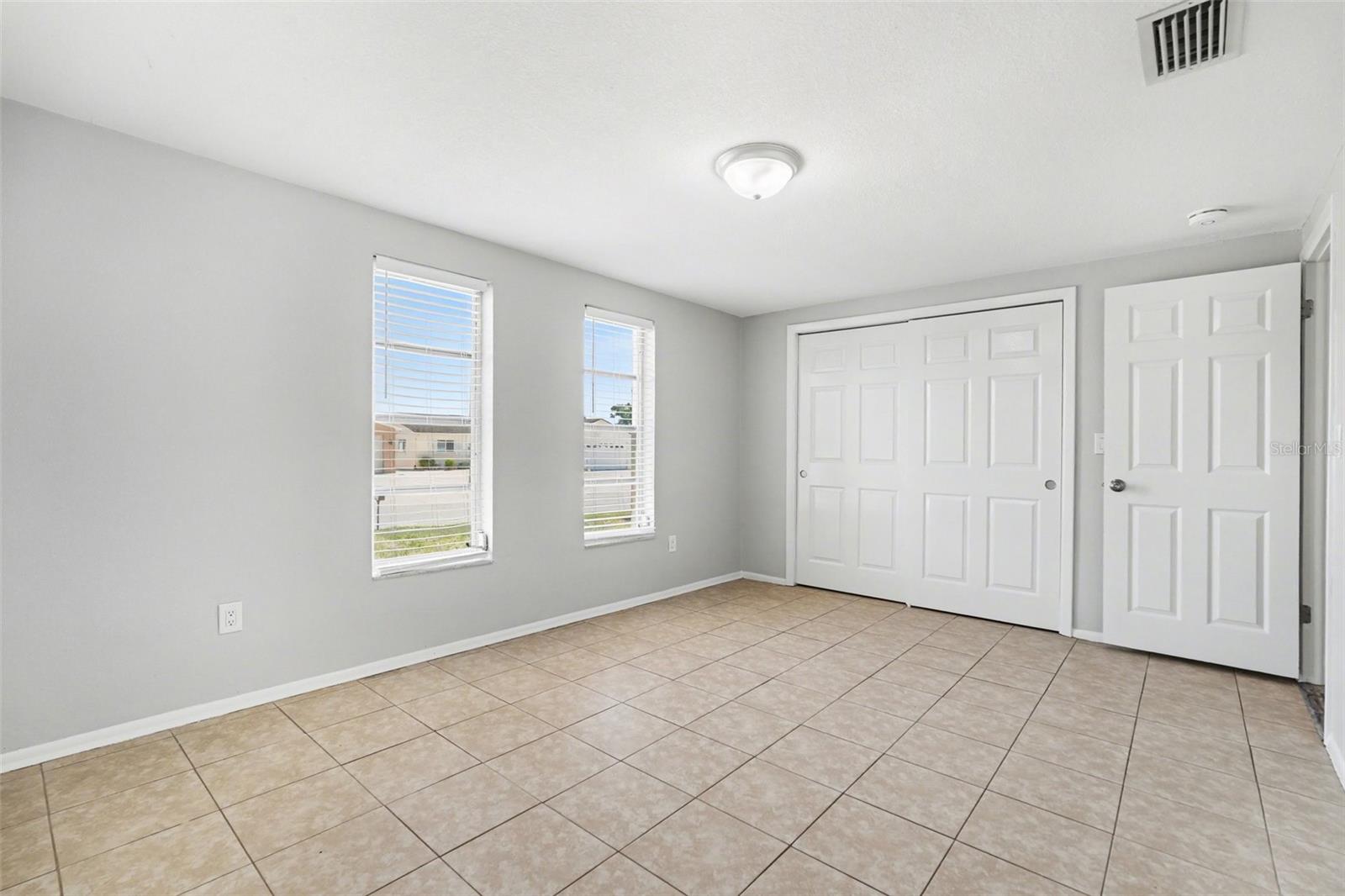 Single Family Residence at 6337 BONAIRE AVE, NEW PORT RICHEY, photo 4 of 26