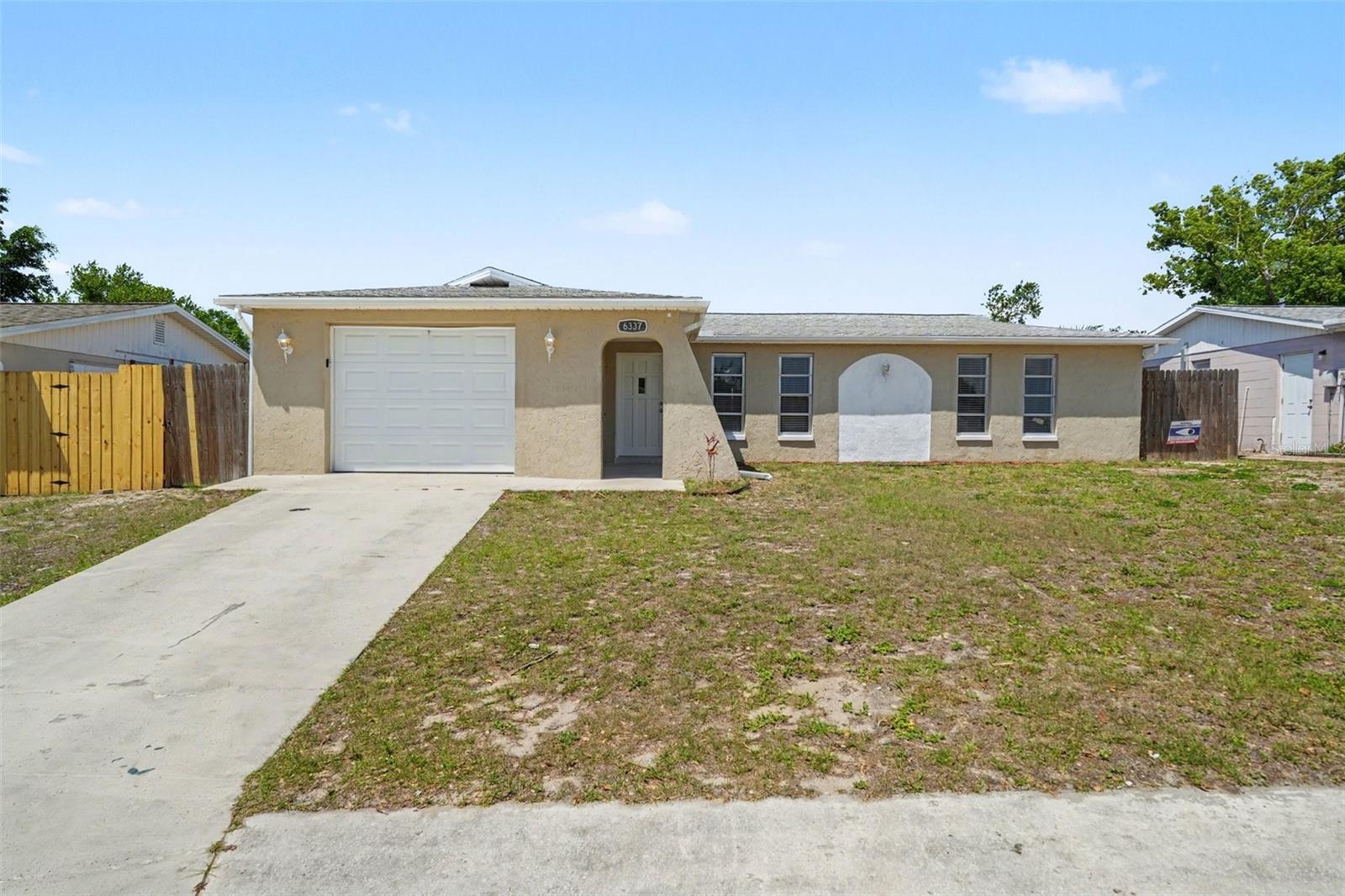 Single Family Residence at 6337 BONAIRE AVE, NEW PORT RICHEY, photo 7 of 26