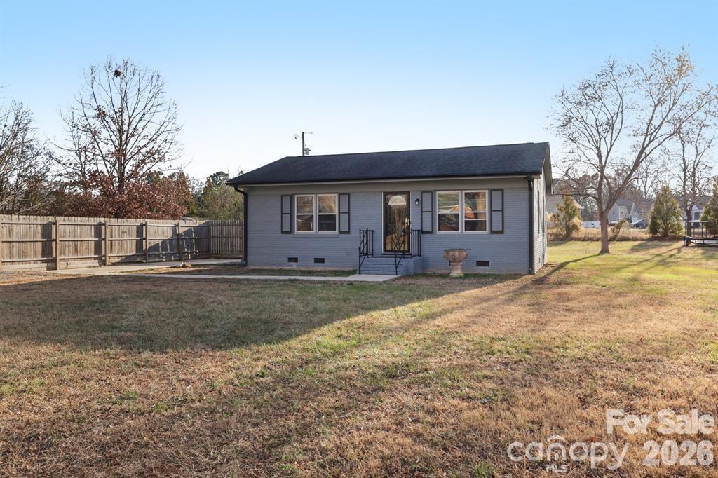 Single Family Residence at 3207 Valleydale Road, Monroe, photo 7 of 29