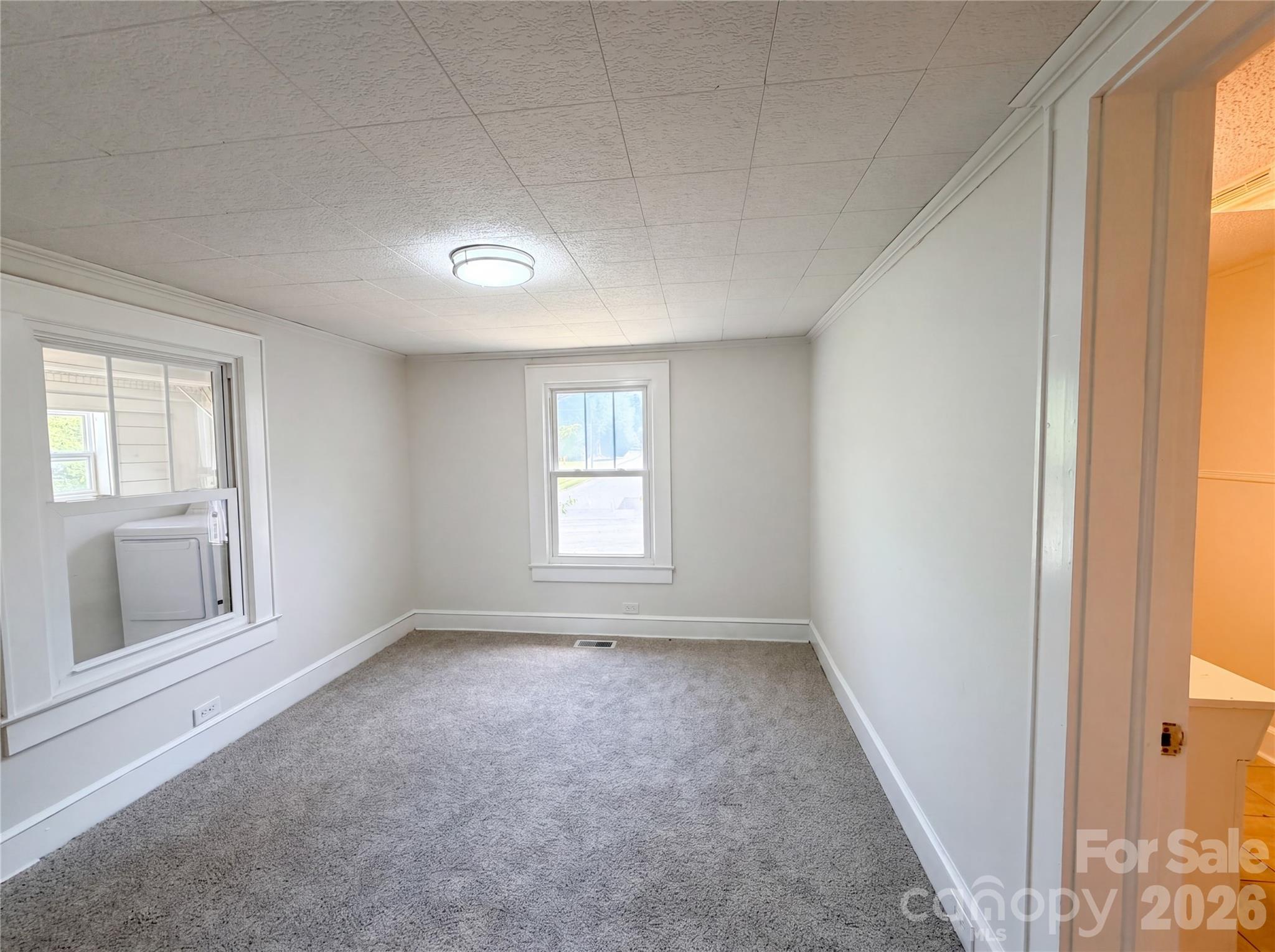 Single Family Residence at 215 S Ferry Road, New London, photo 15 of 21